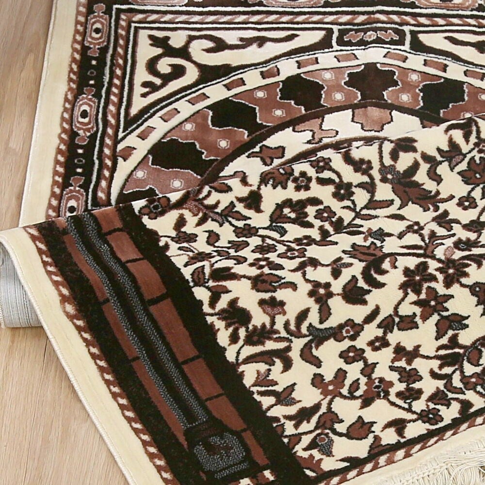 Medine Halı Tipi Kalın Yumuşak Kadife Çeyizlik Seccade Elegant -Kahverengi (71*123 cm 1040 gr)