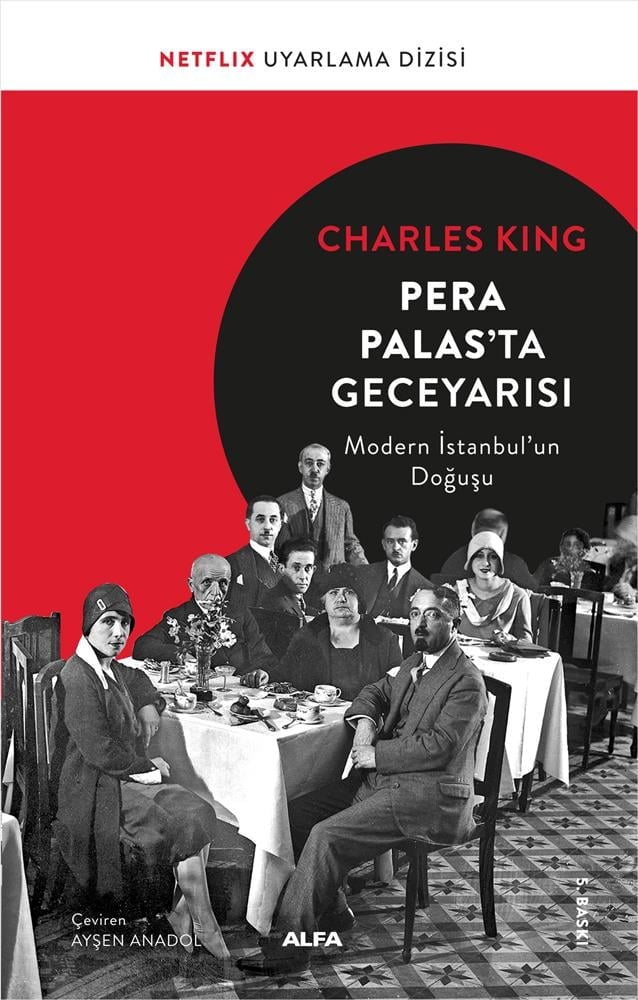 Pera Palas'ta Geceyarısı