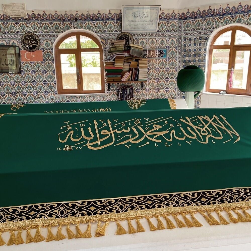Sanduka Tabut Örtüsü - Çatalca Kalfaköy Şeyh Sinan Hazretleri