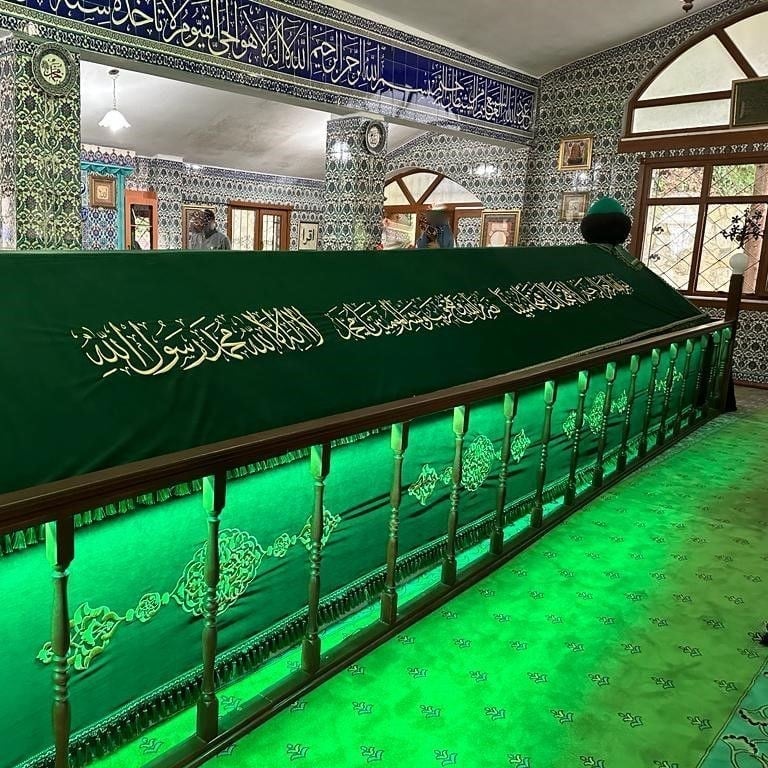 Sanduka Türbe Tabut Örtüsü & Puşide Bordo ( Özel Ölçü Yapılmaktadır.) Kırklar Türbesi 7 Mt
