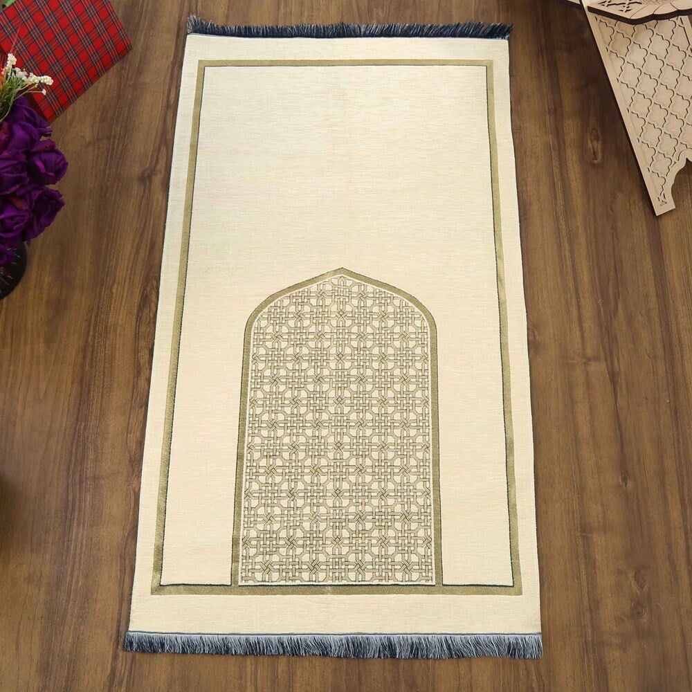 Selçuklu Desenli Lüks Şönil Seccade Krem ( 66 x 120 cm ) 520 gr