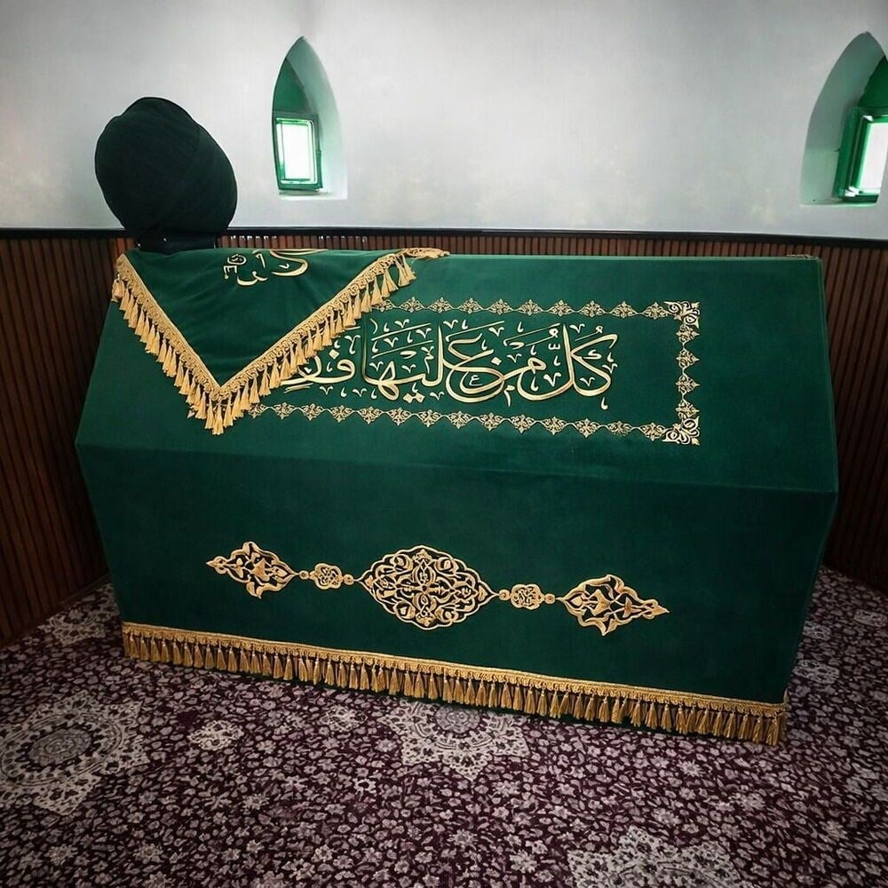 Tabut Örtüsü & Puşide Şeyh Muhammed Emin Ramadan Hz. / Van