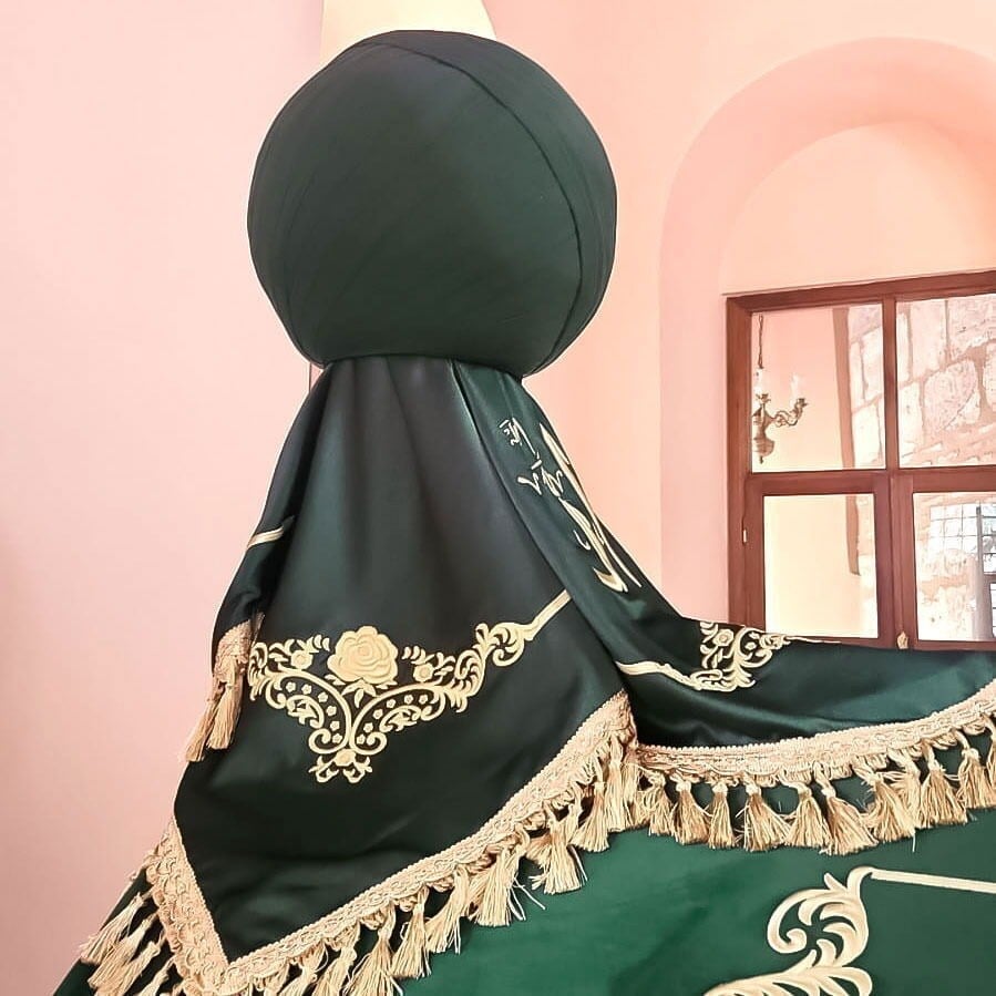 Türbe Sarık Altı Püşide Örtüsü Kabartma Nakış İşleme Lafzatullah  Özel Ölçü Yapılmaktadır.