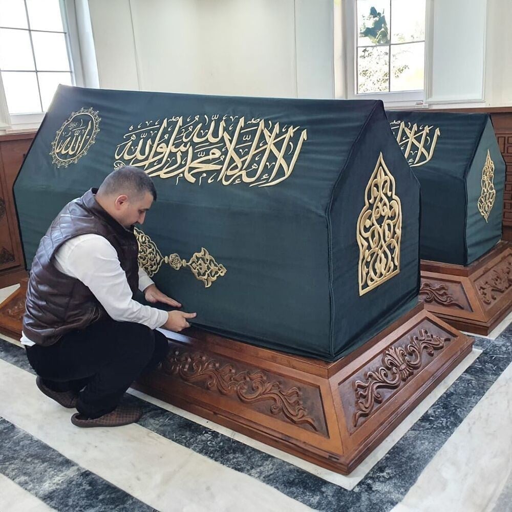 Türbe Tabut Örtüsü Sanduka & Puşide Kaanlar Vakfı kulliyesi ( Özel Ölçü Yapılmaktadır.) - Hayrat