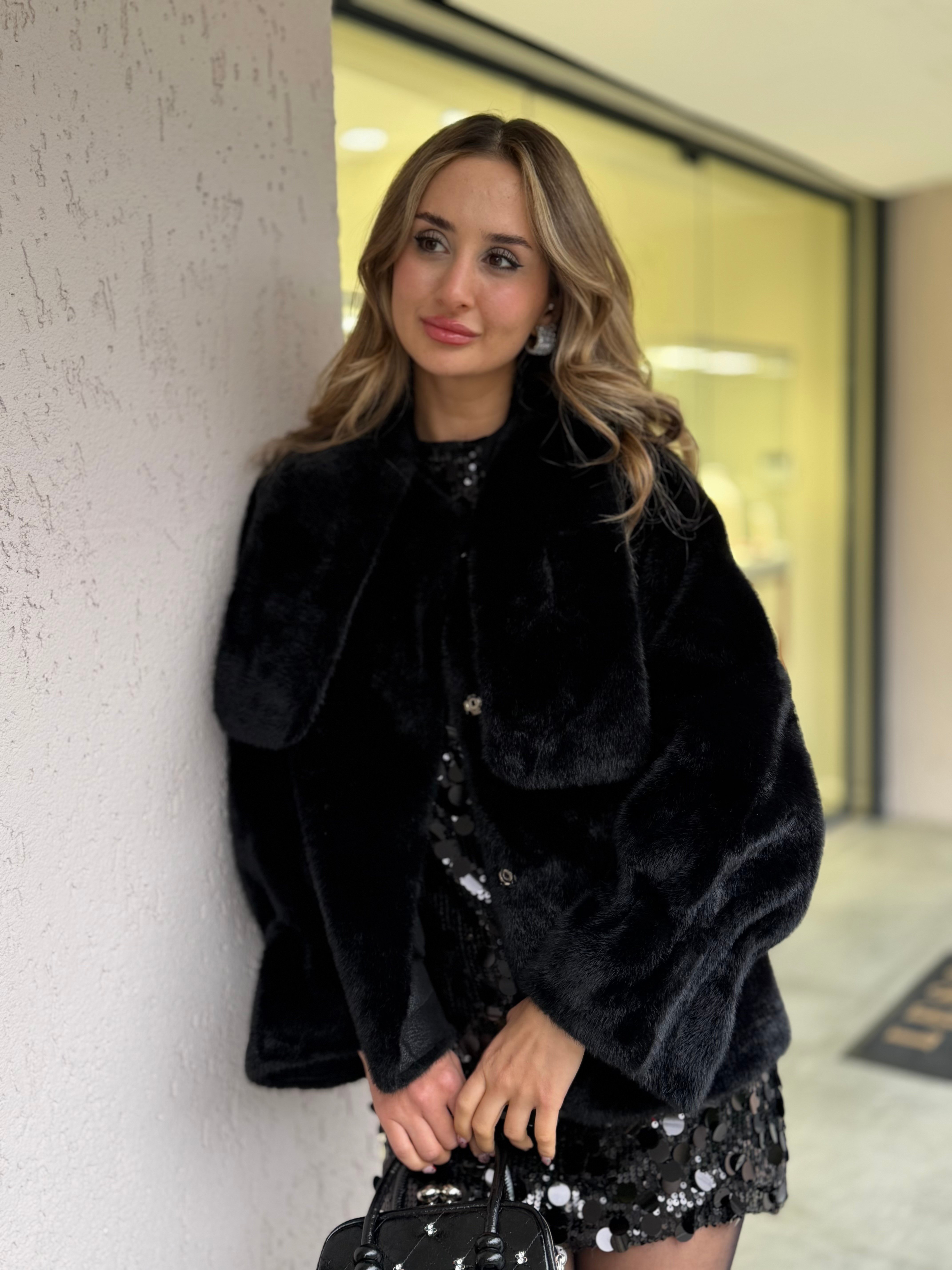 Lux Kürk Nora