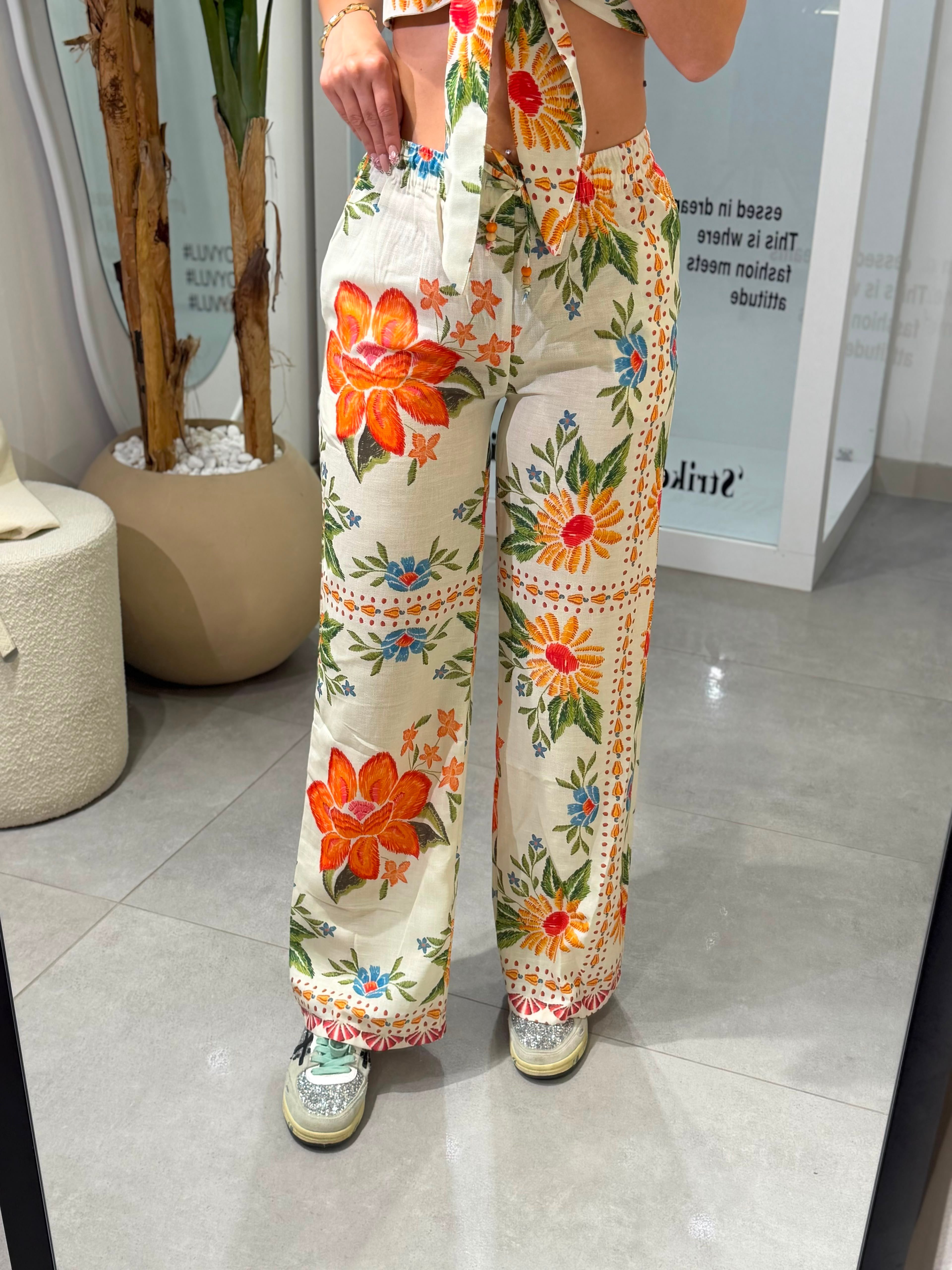 Olivia Desenli Crop Pantolon Takım 