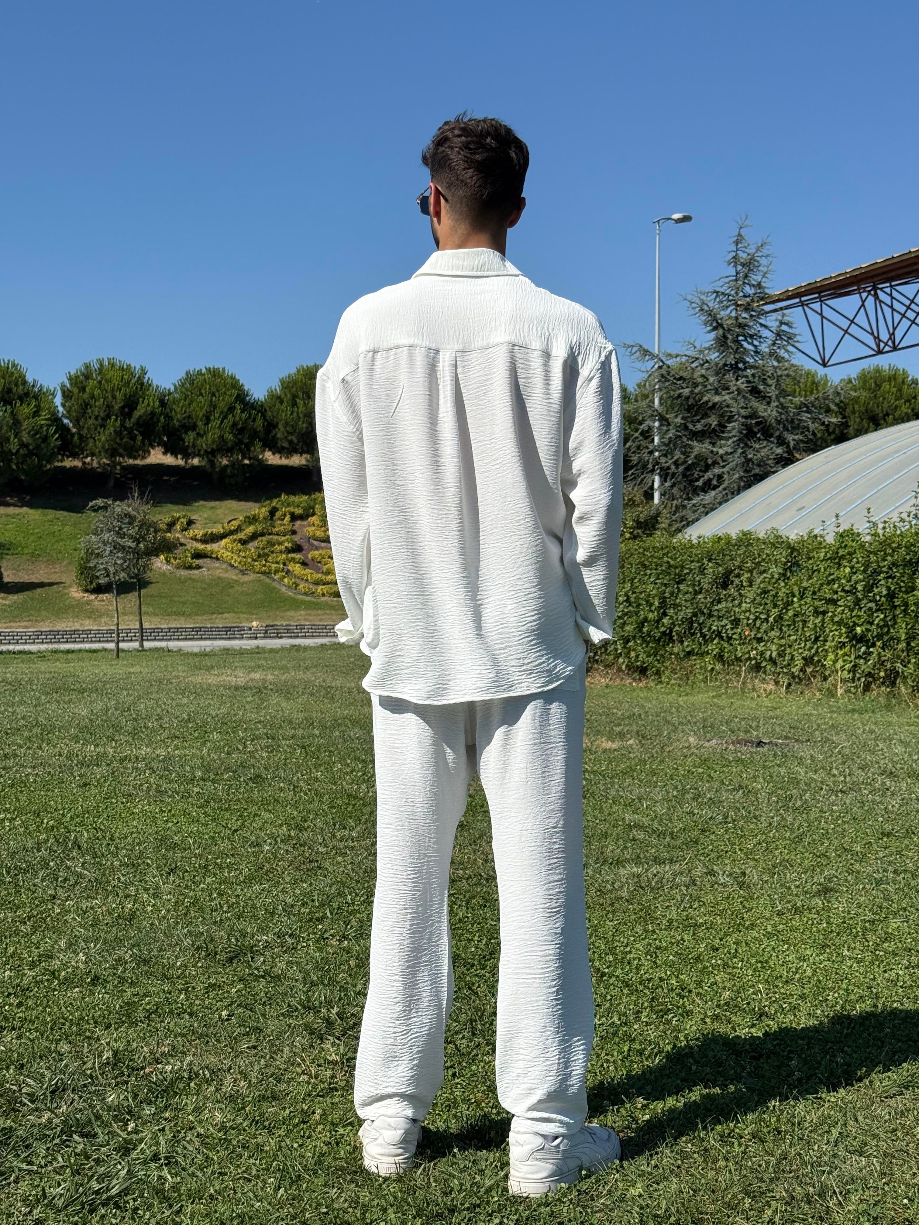 Oversize Yırtmaçlı Ayrobin Gömlek Beyaz