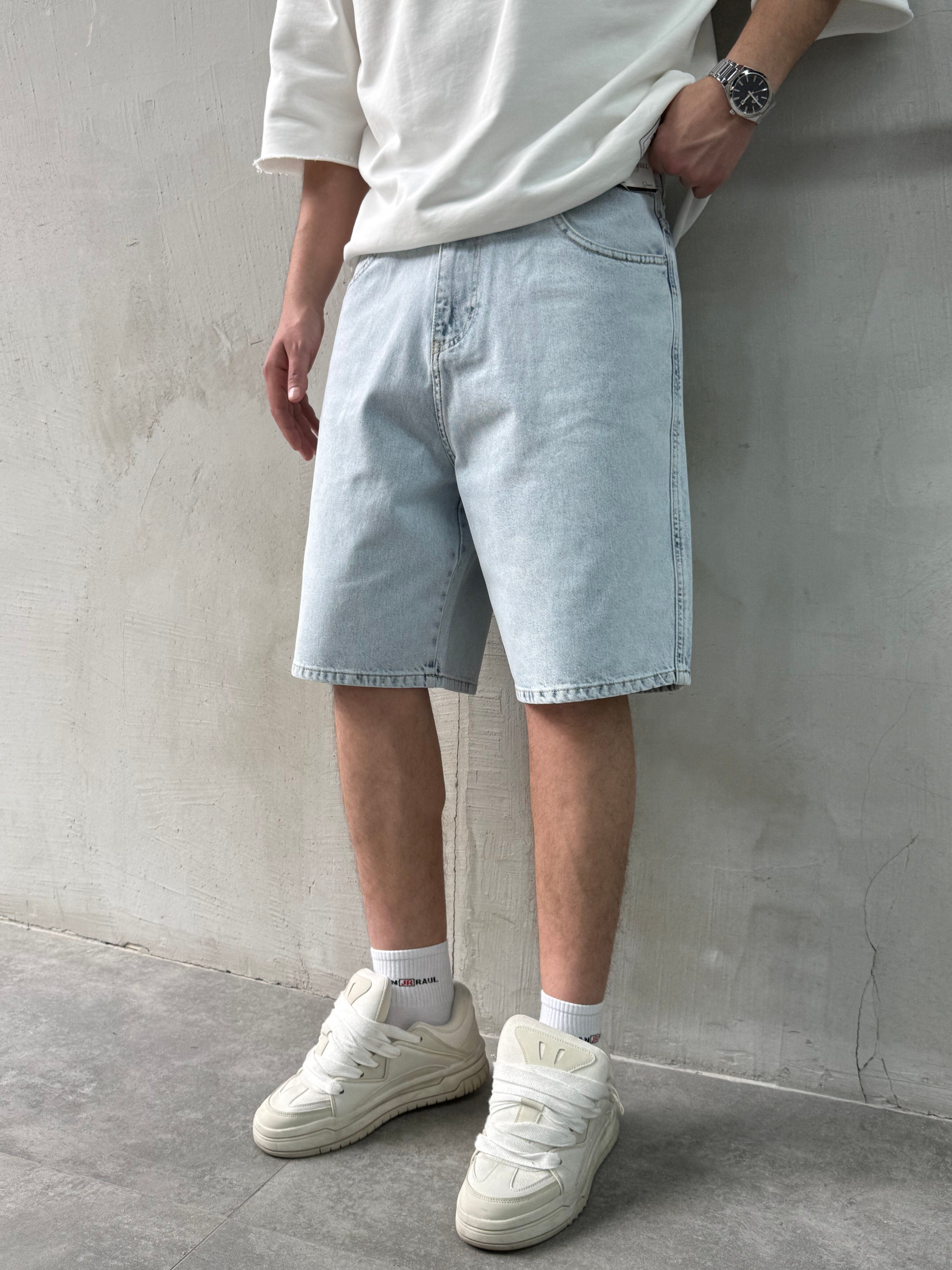 Baggy Fit Bermuda Buz Mavi Denim Şort