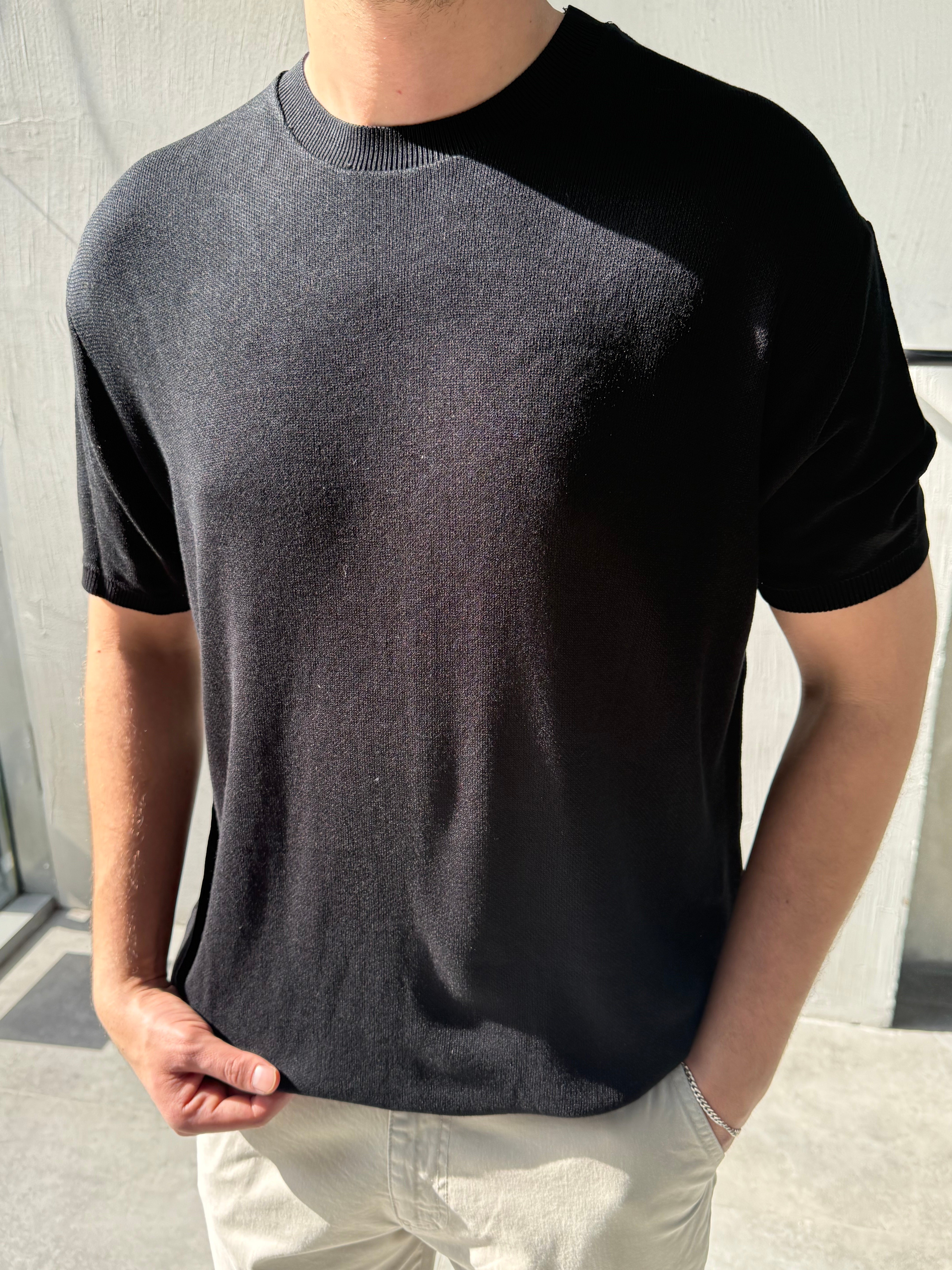 Basic Siyah Triko T-shirt