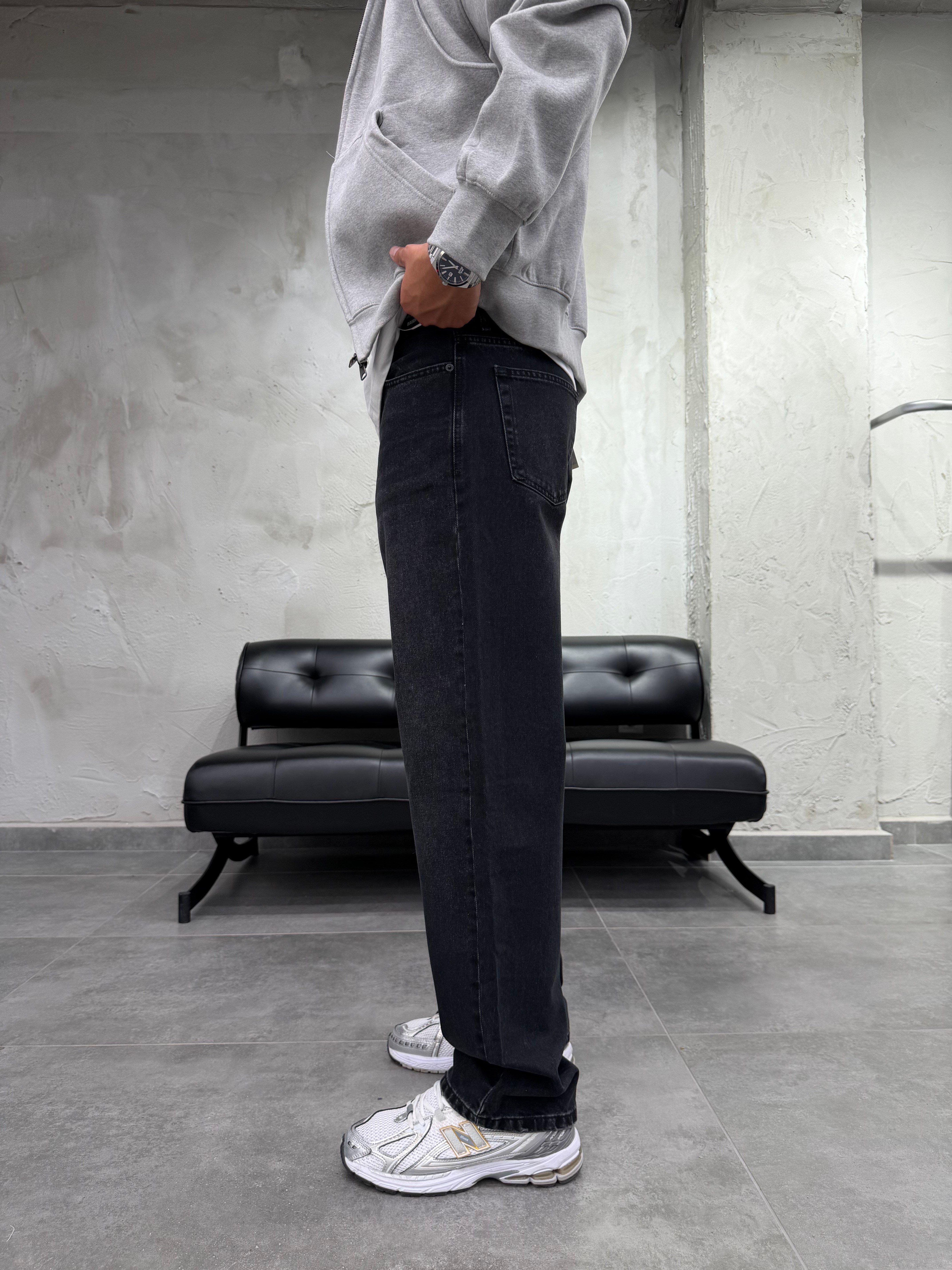 Basic Siyah Yıkamalı Baggy Jean