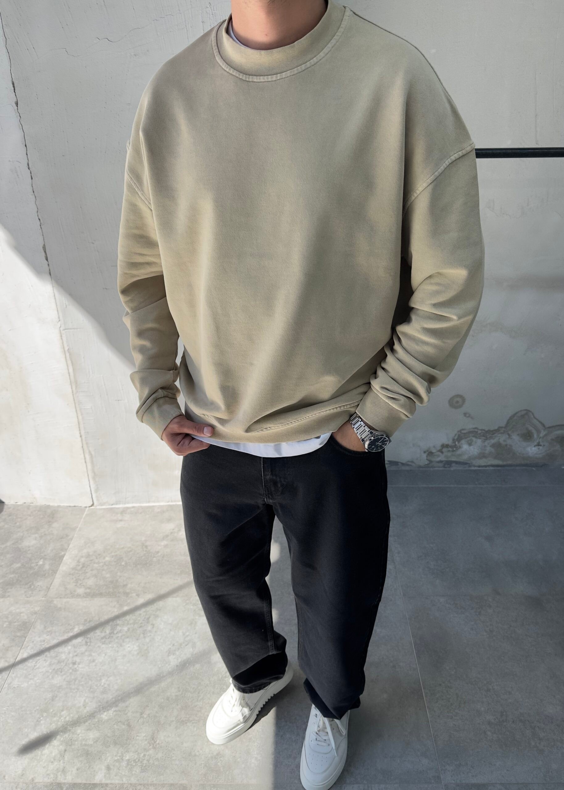 Bej Yıkamalı Oversize Sweatshirt