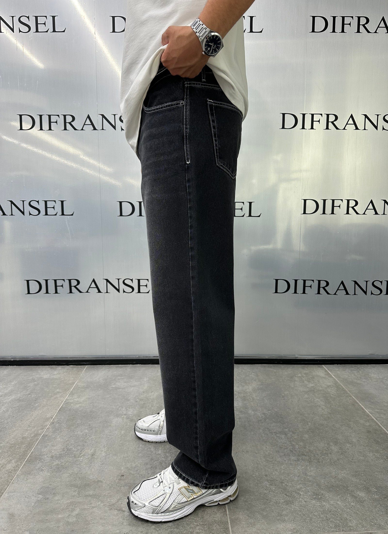 Beyaz Kontrast Dikişli Baggy Fit Kot Pantolon