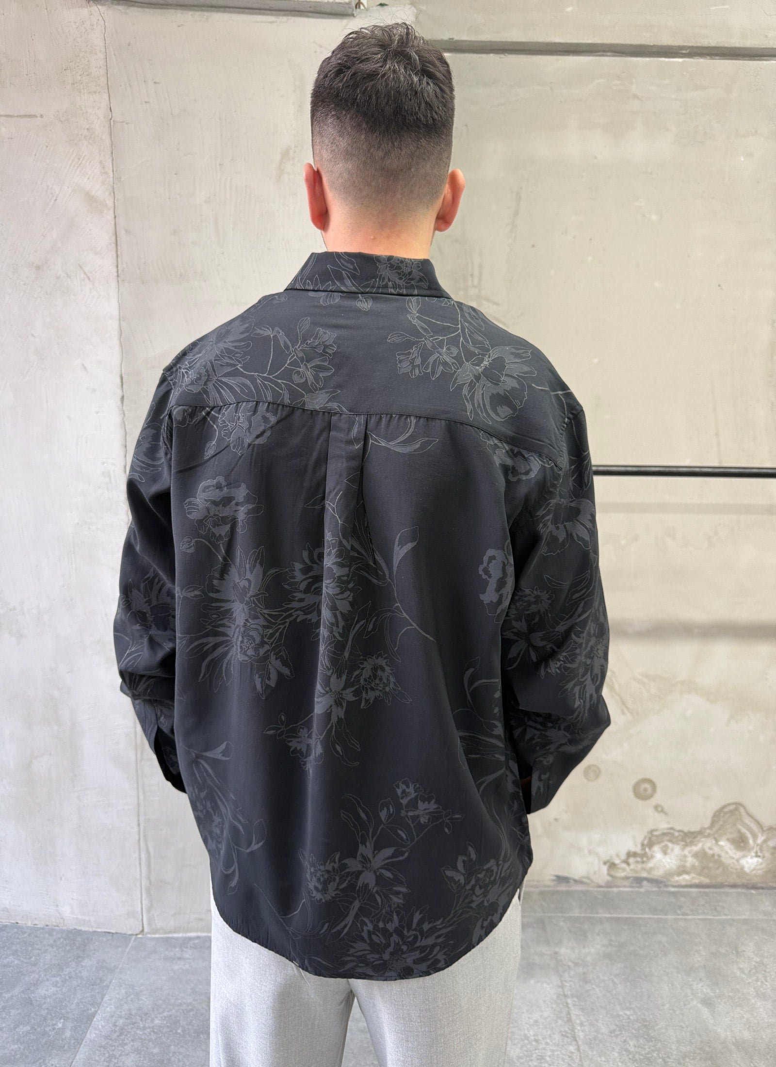 Desenli Oversize Premium Modern Kesim Siyah Gömlek