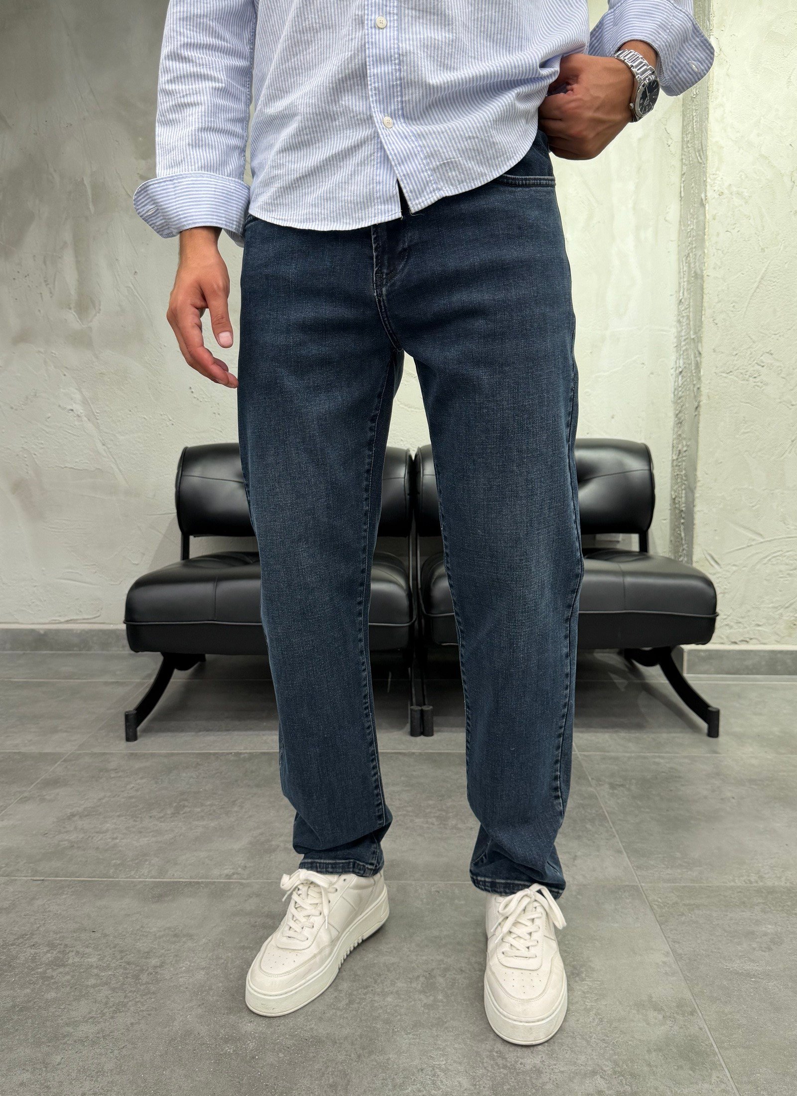 Düz Paça Eskitme Regular Fit Jean