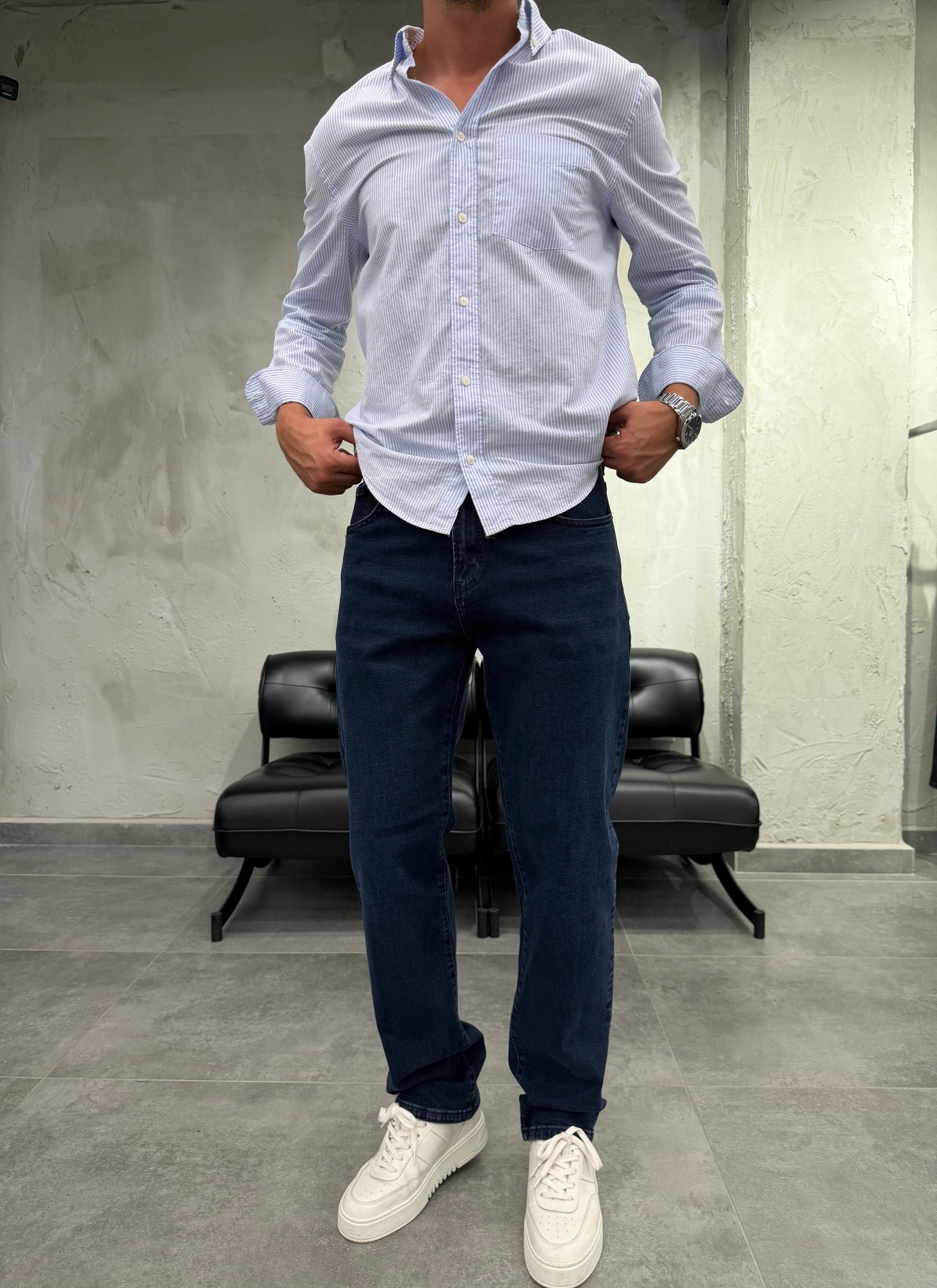 Düz Paça Koyu Lacivert Regular Fit Jean