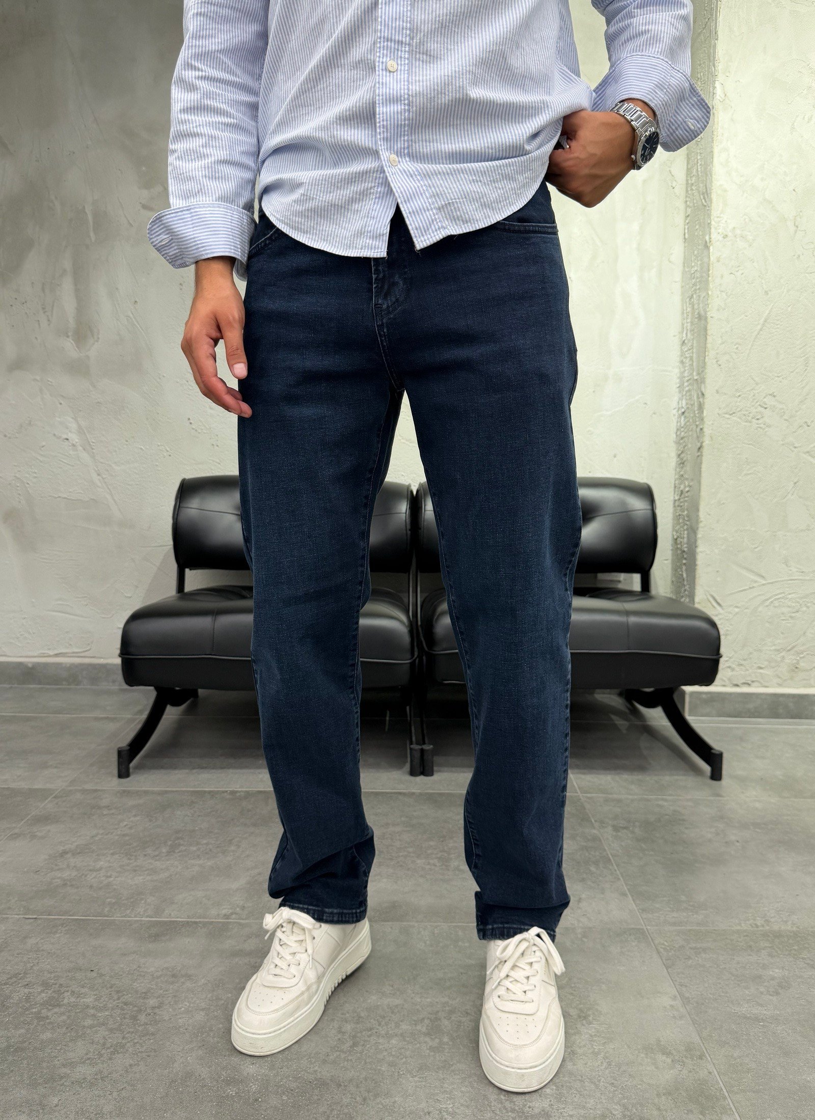 Düz Paça Koyu Lacivert Regular Fit Jean