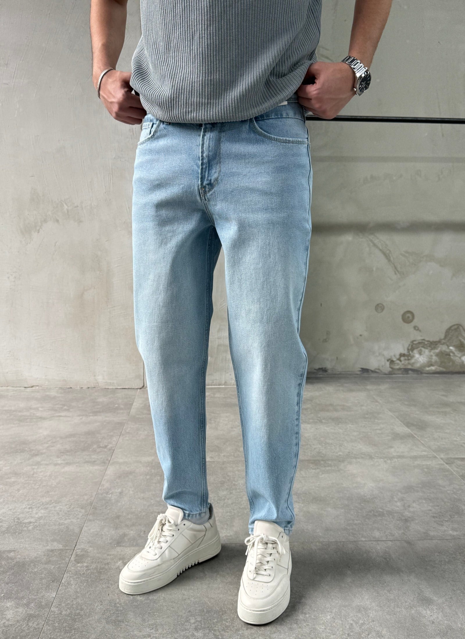 Eskitme Detaylı Mavi Banan Jean