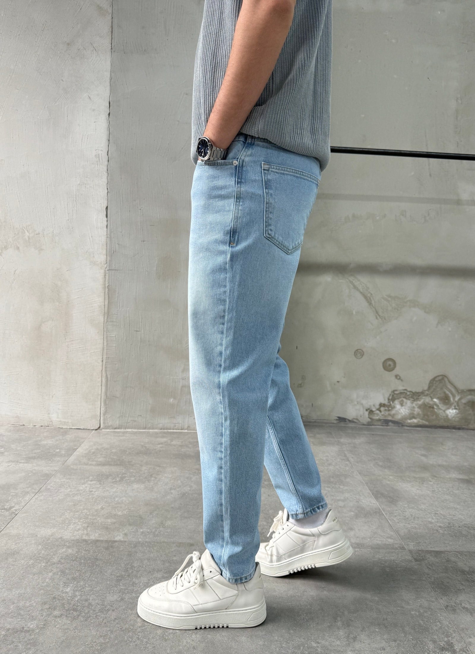 Eskitme Detaylı Mavi Banan Jean