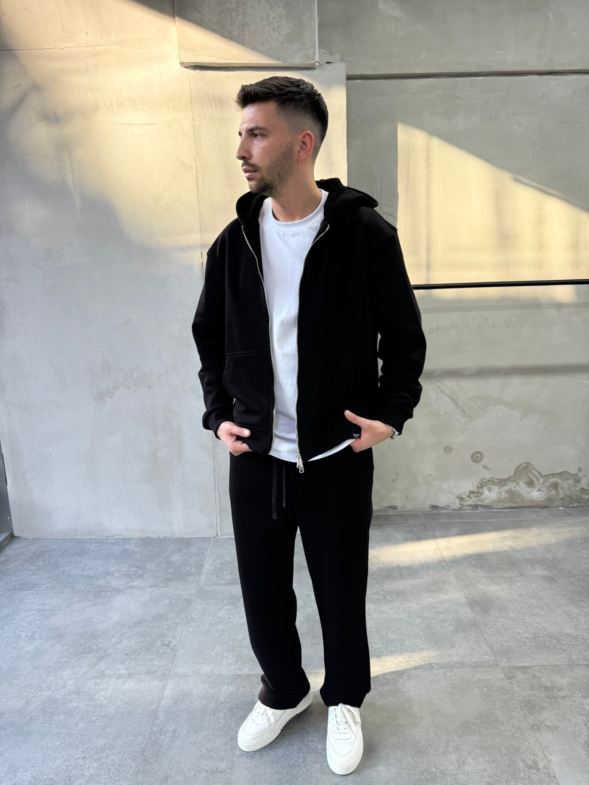 Fermuarlı Basic Siyah Eşofman Takımı