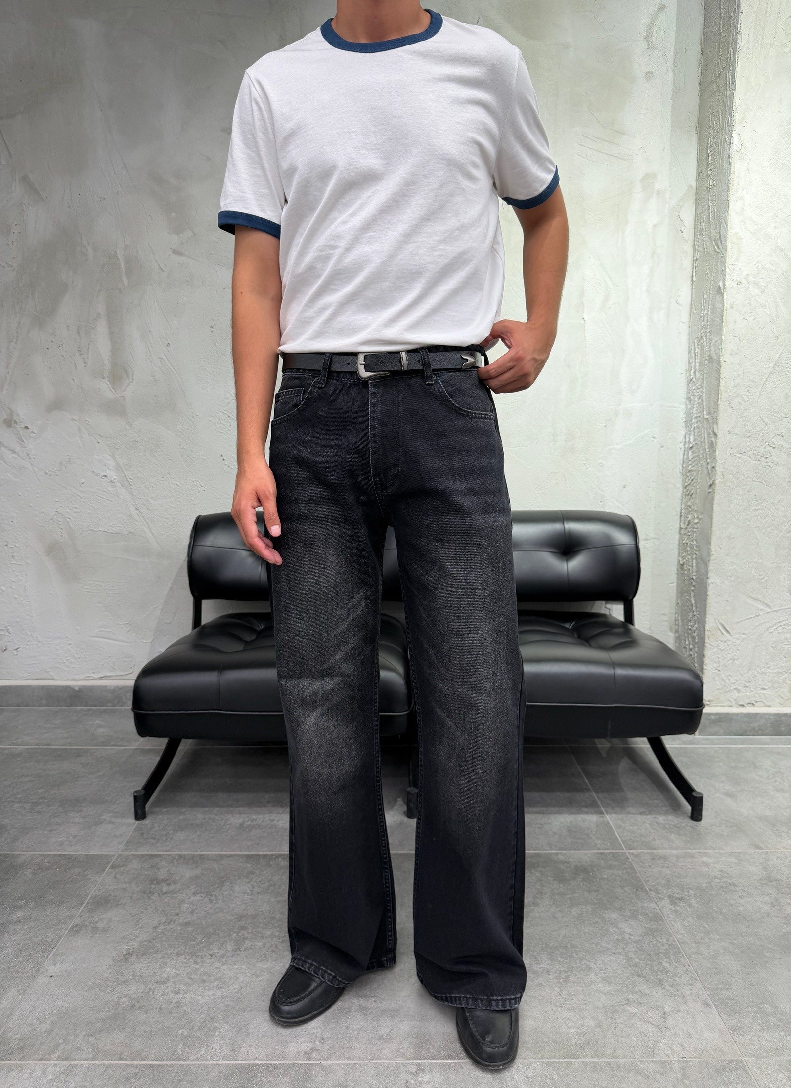 Flare İspanyol Paça Siyah Yıkamalı Fit Jean