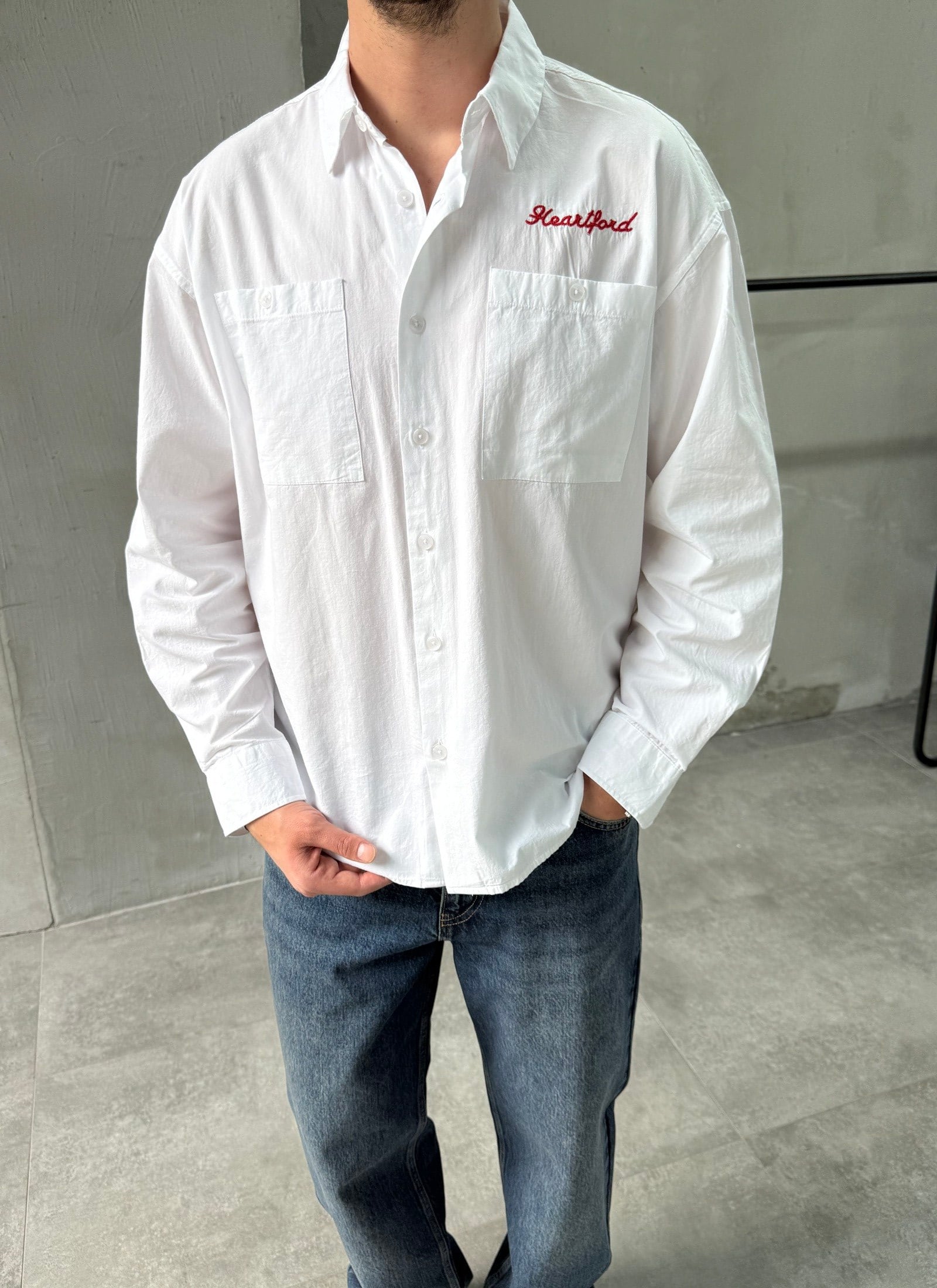 Heartford Nakışlı Oversize Beyaz Gömlek