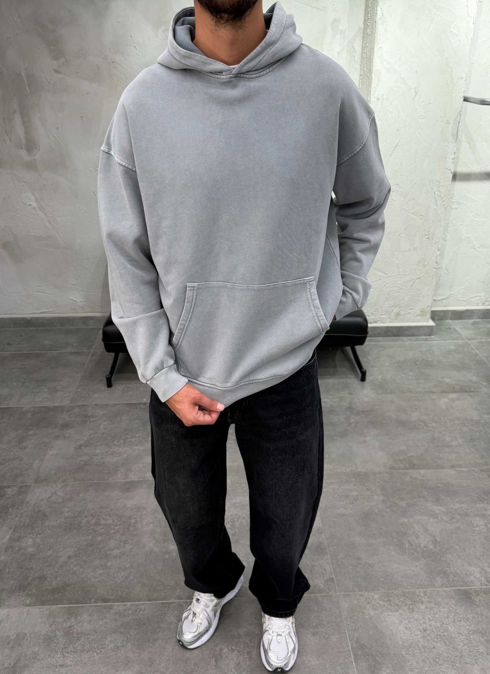 Kapüşonlu Kanguru Cep Yıkama Detay Açık Gri Sweatshirt