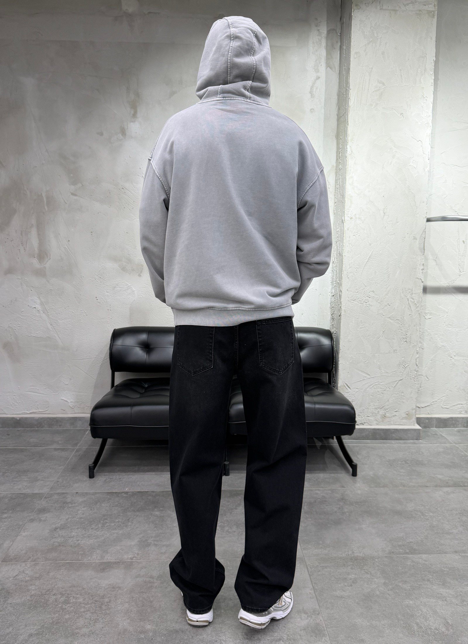 Kapüşonlu Kanguru Cep Yıkama Detay Açık Gri Sweatshirt