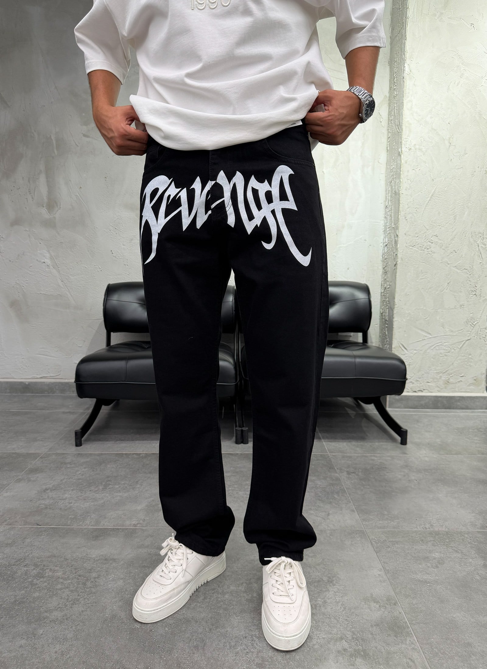 Ön Yazı Baskılı Siyah Baggy Jean