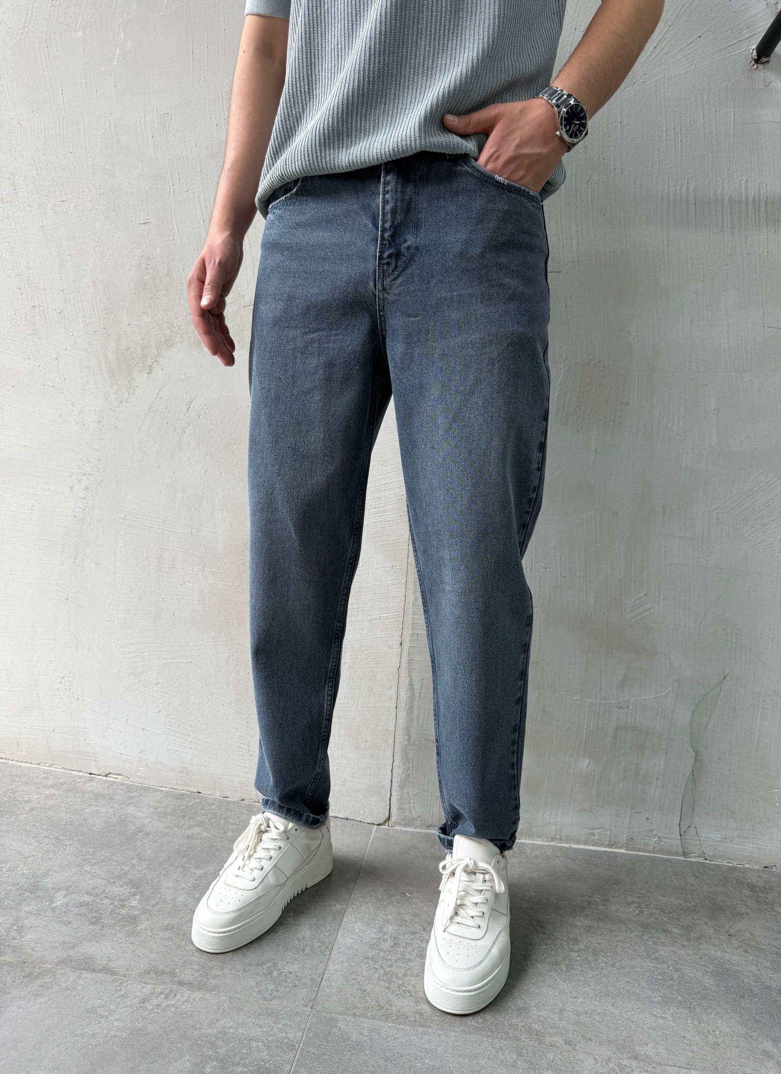 Rahat Kalıp Trend Fit Eskitme Gri Boyfriend Jean