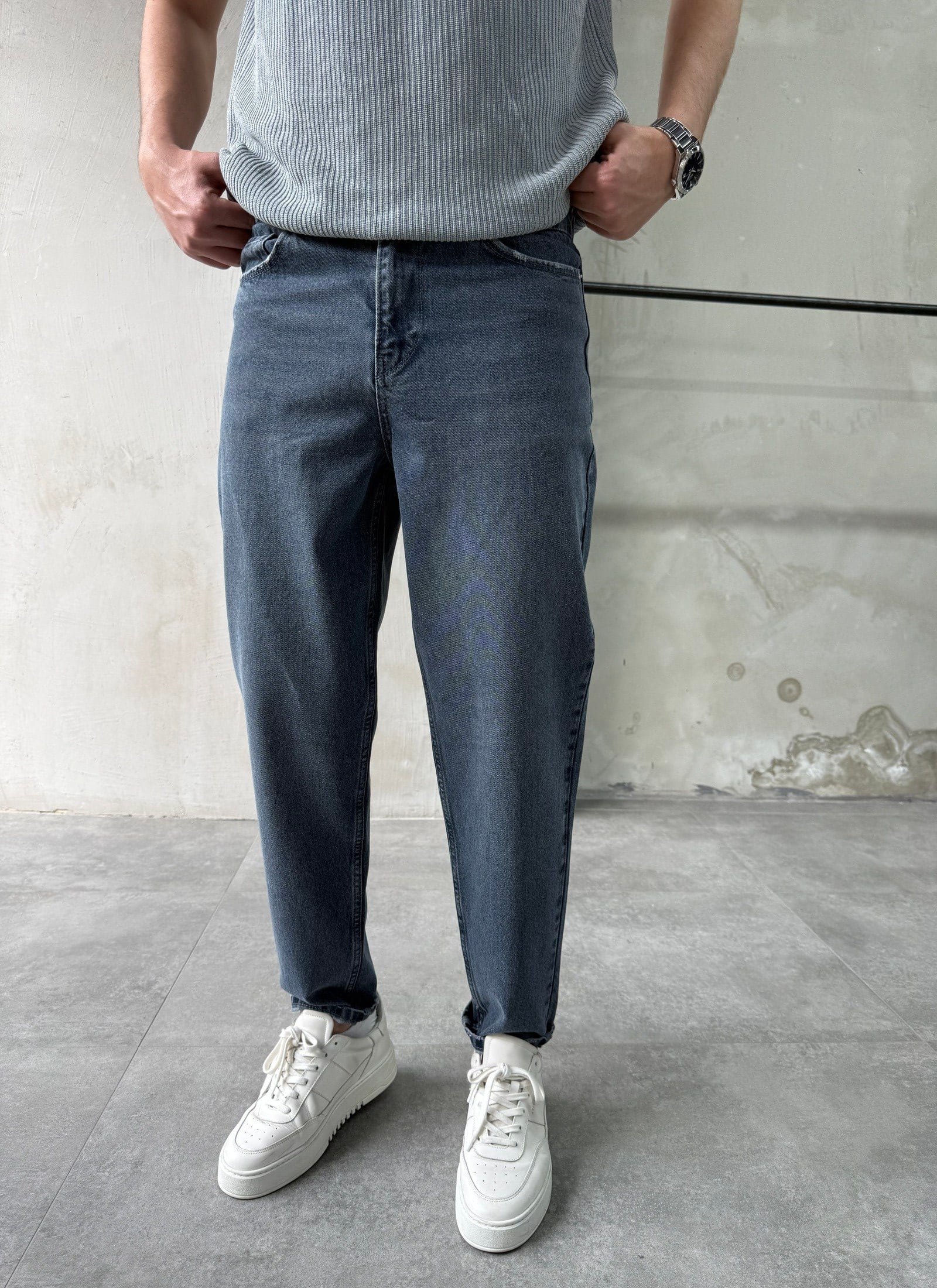 Rahat Kalıp Trend Fit Eskitme Gri Boyfriend Jean