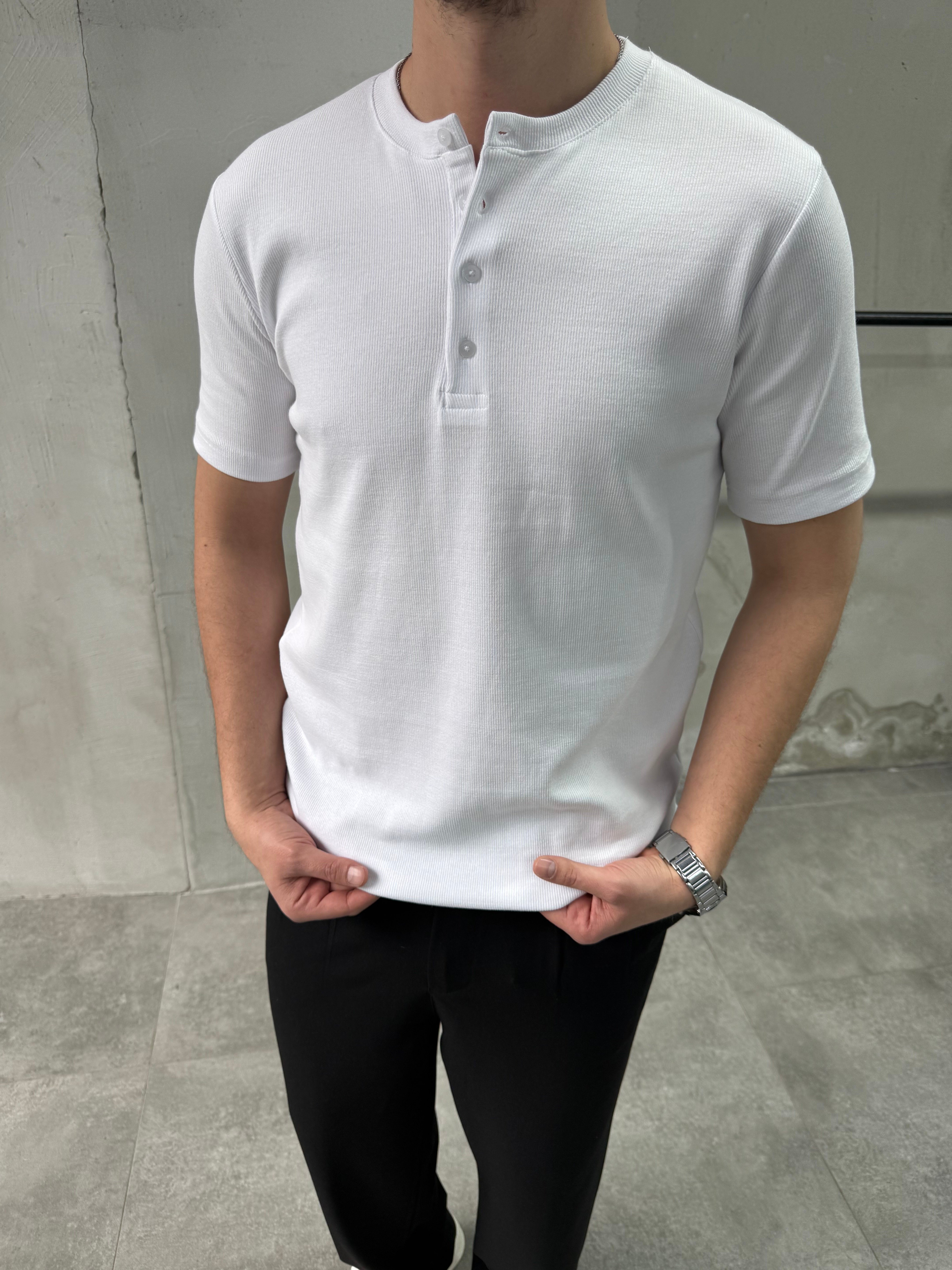 Slim Fit Düğmeli Yaka Fitilli Kısa Kollu Beyaz T-shirt