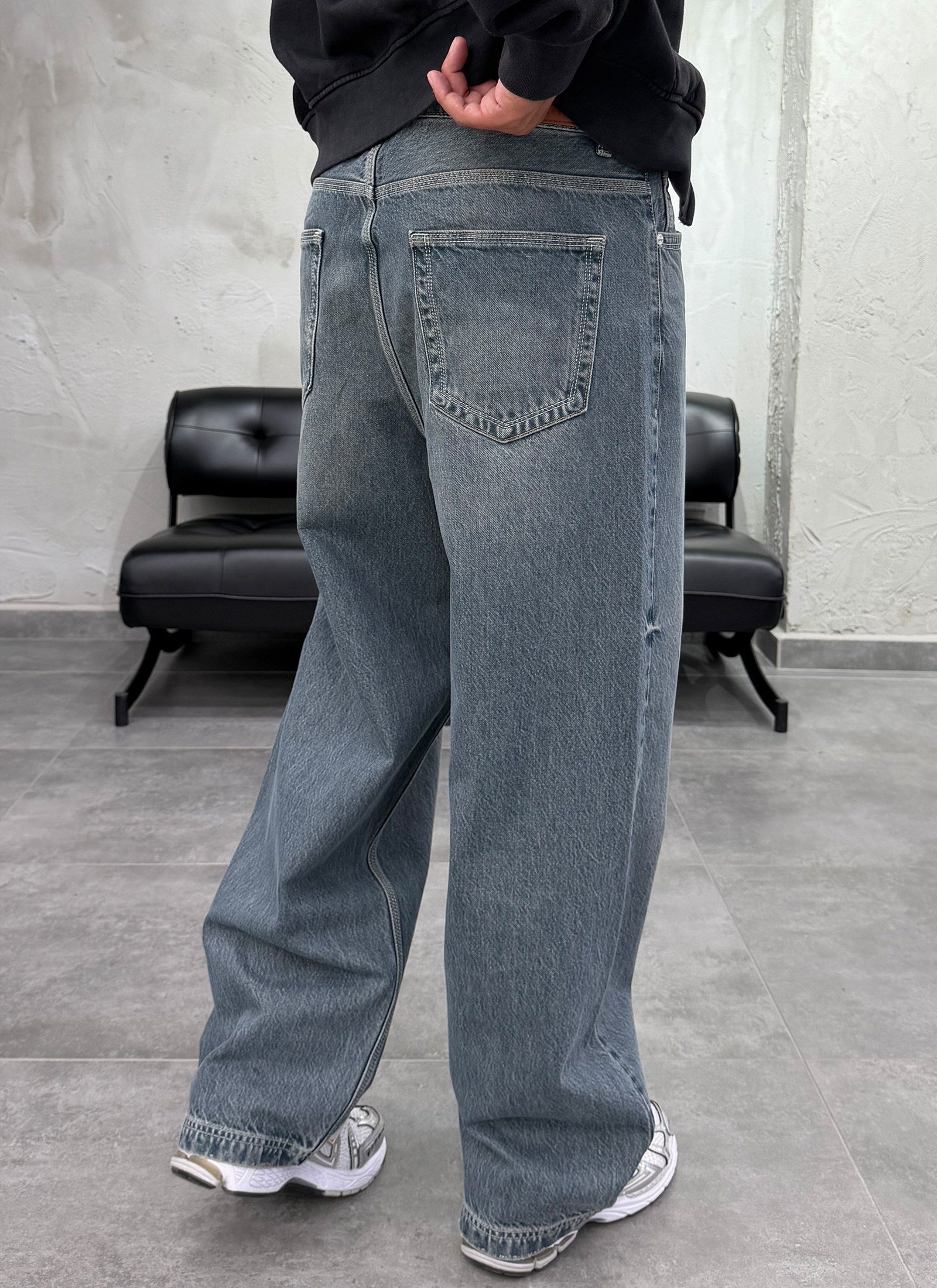 Süper Baggy Yıkamalı Eskitme Gri Fit Jean