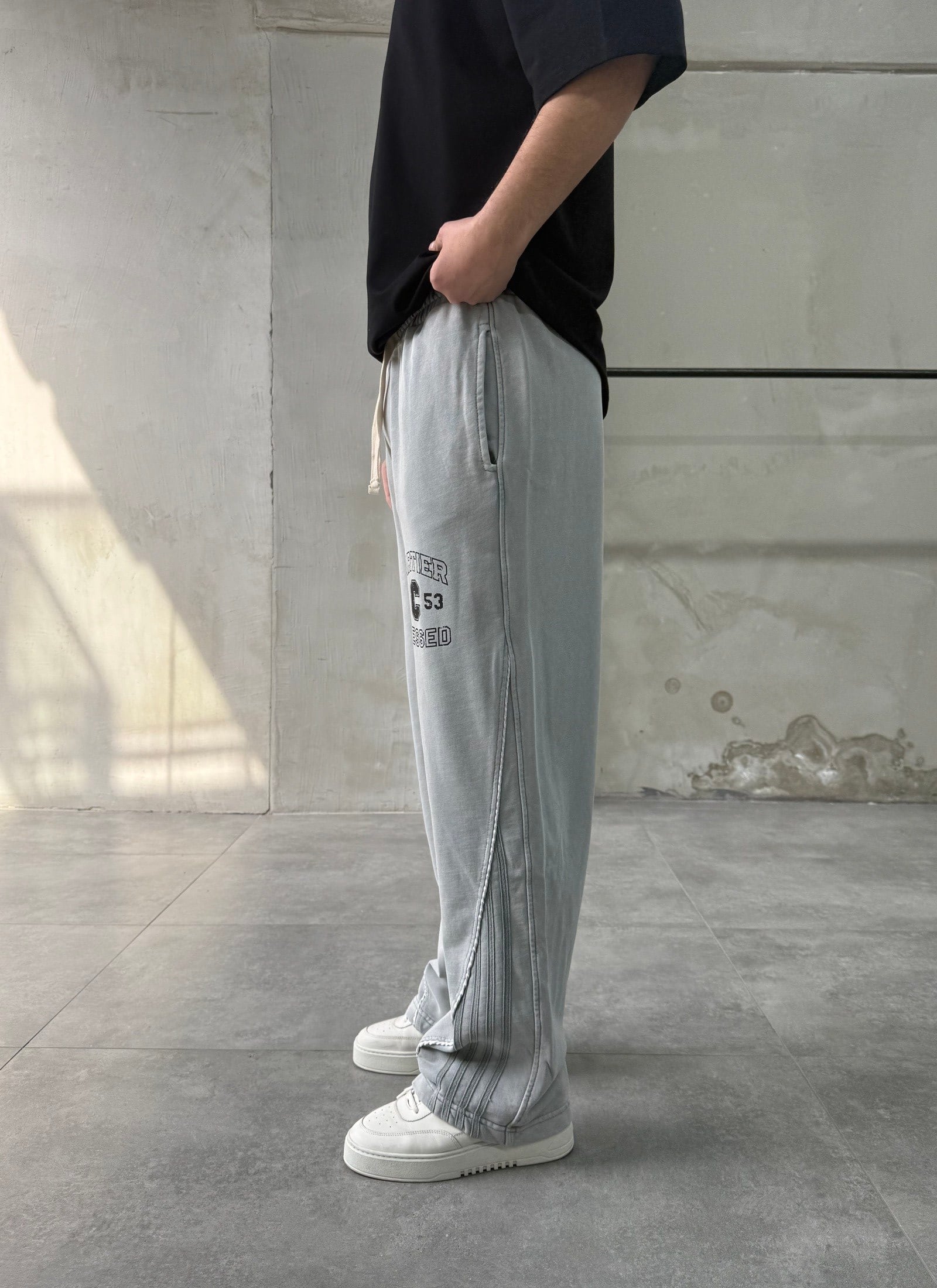 Text Baskılı Gri Yıkamalı Eşofman Altı