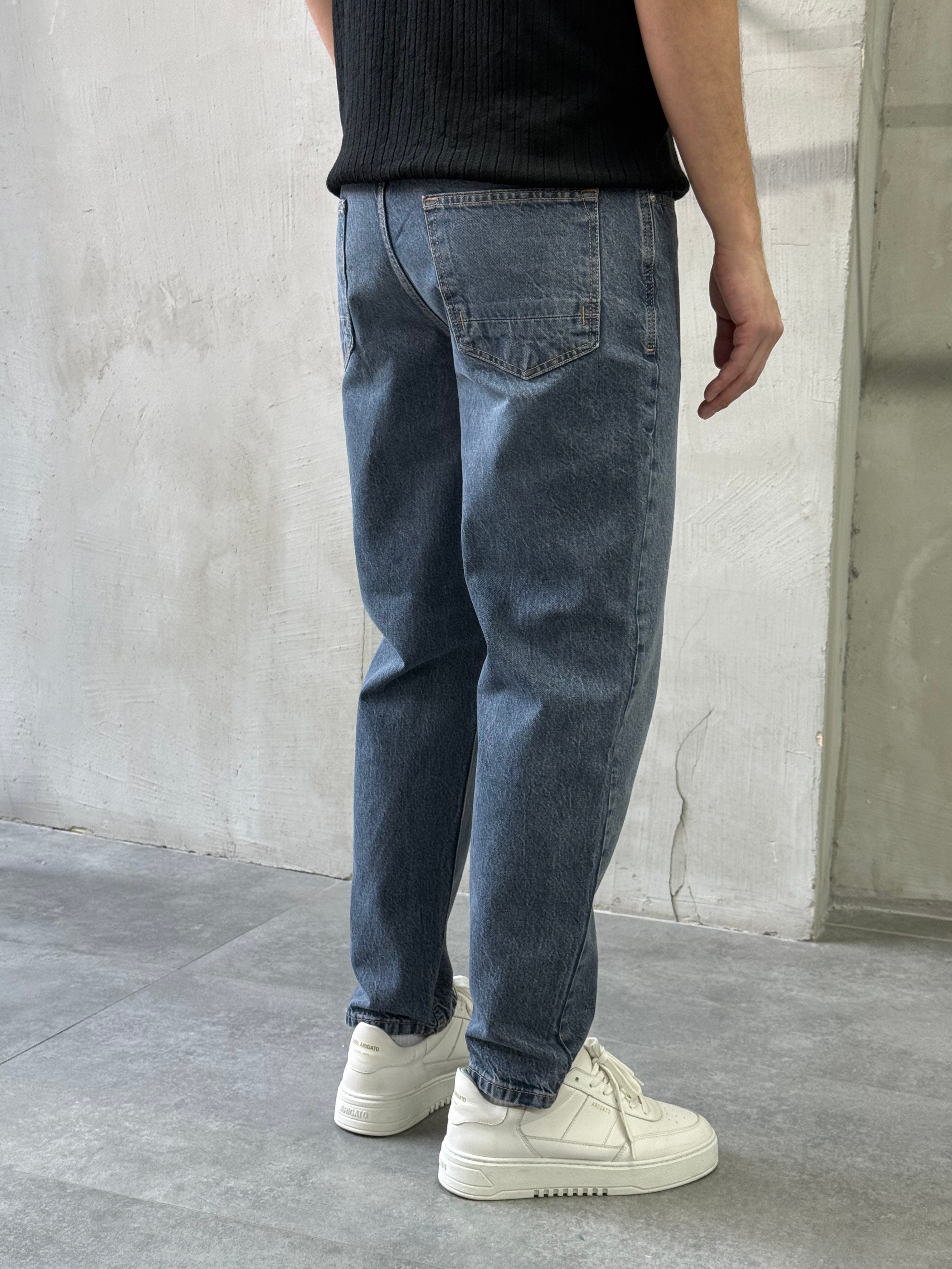 Trend Fit Rahat Kalıp Eskitme Gri Boyfriend Jean