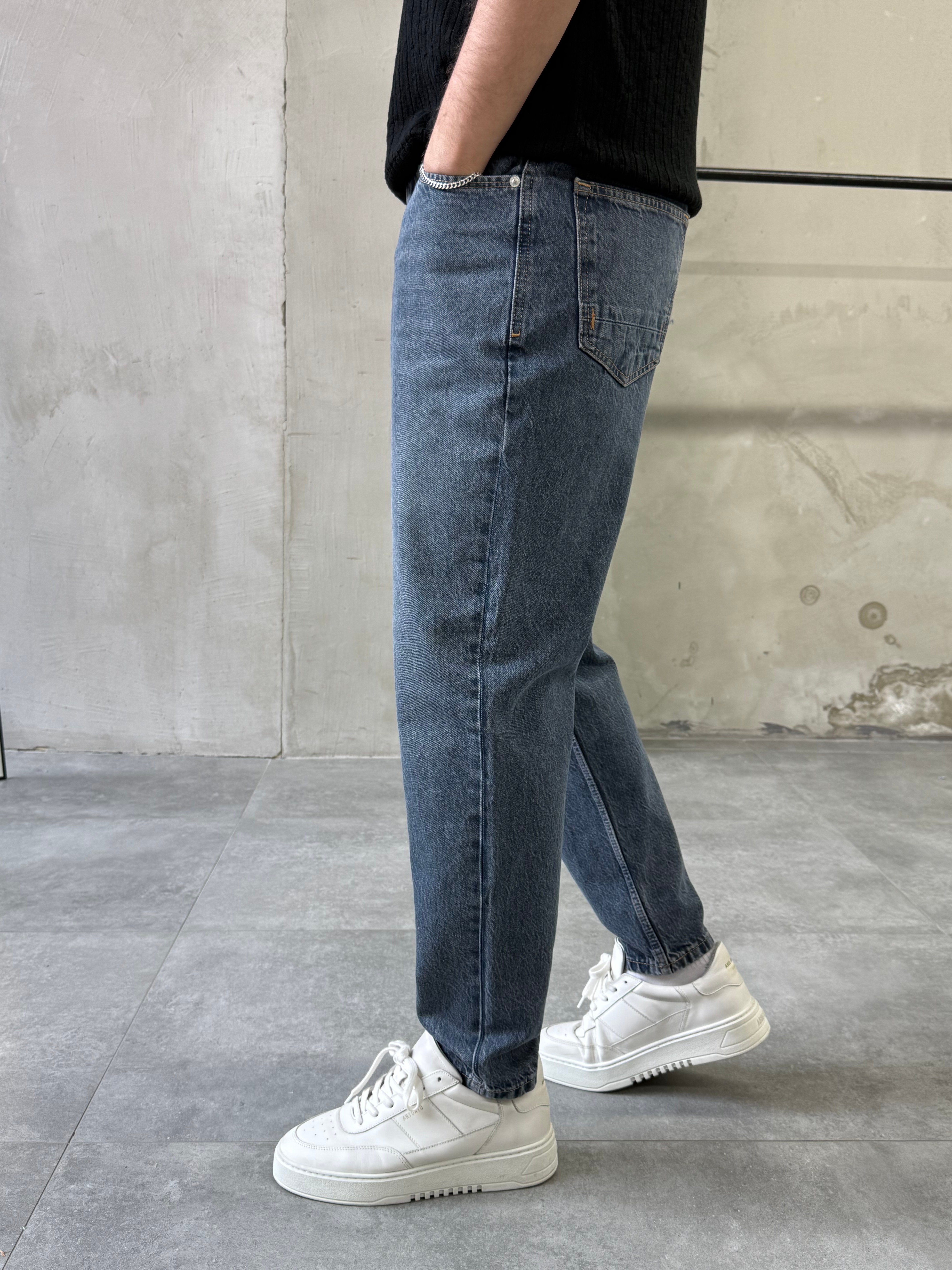 Trend Fit Rahat Kalıp Eskitme Gri Boyfriend Jean