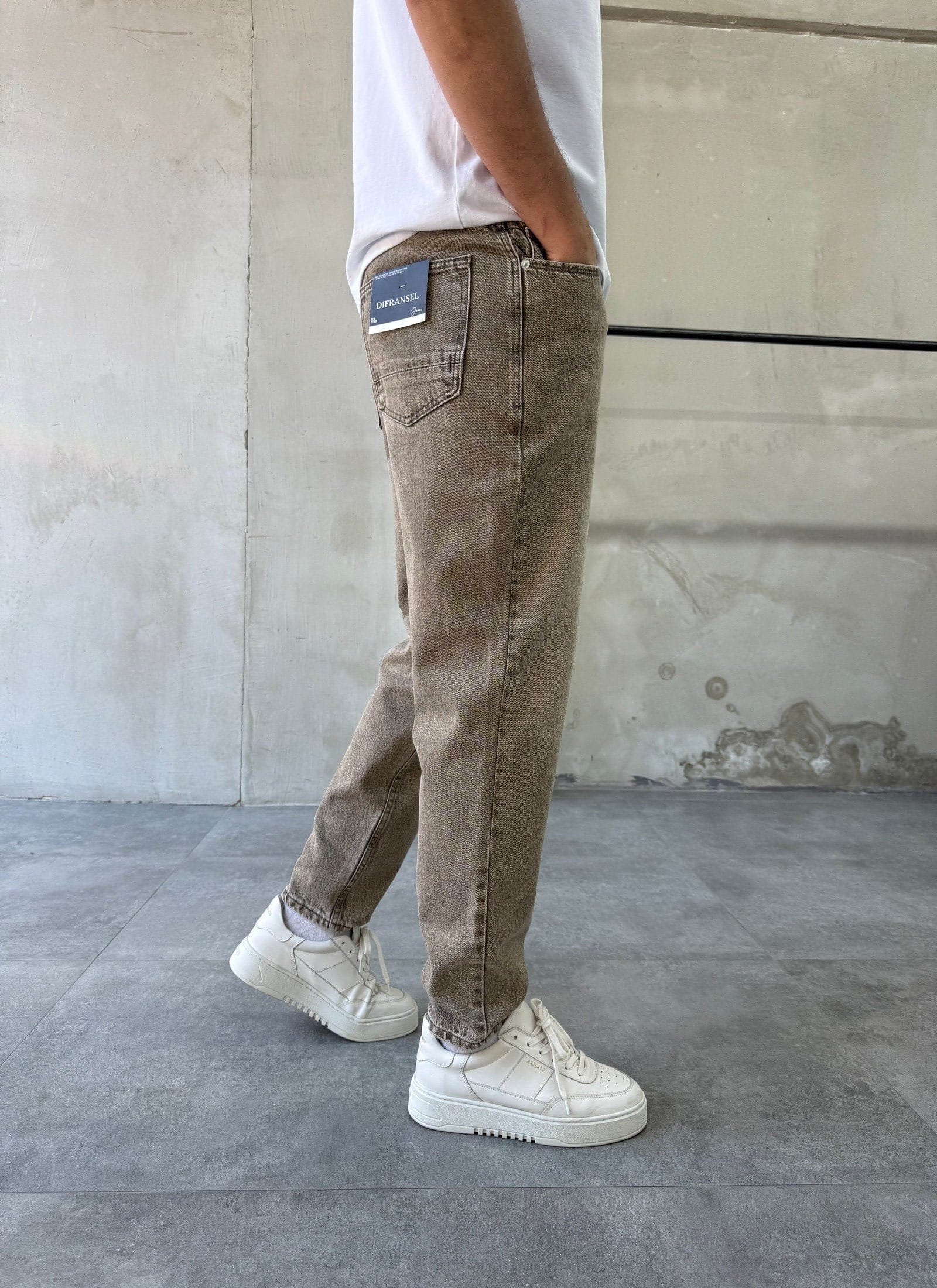 Trend Soluk Efektli Vizon Boyfriend Jean