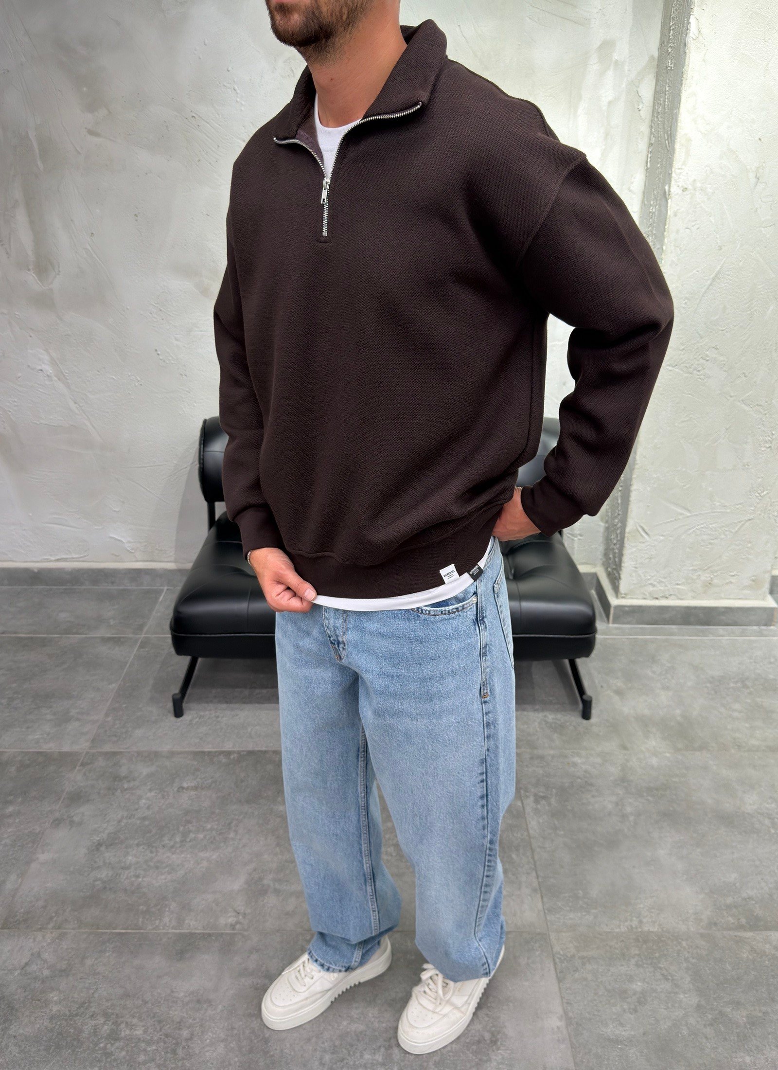Yaka Yarım Fermuarlı Şardonlu Kahve Sweatshirt