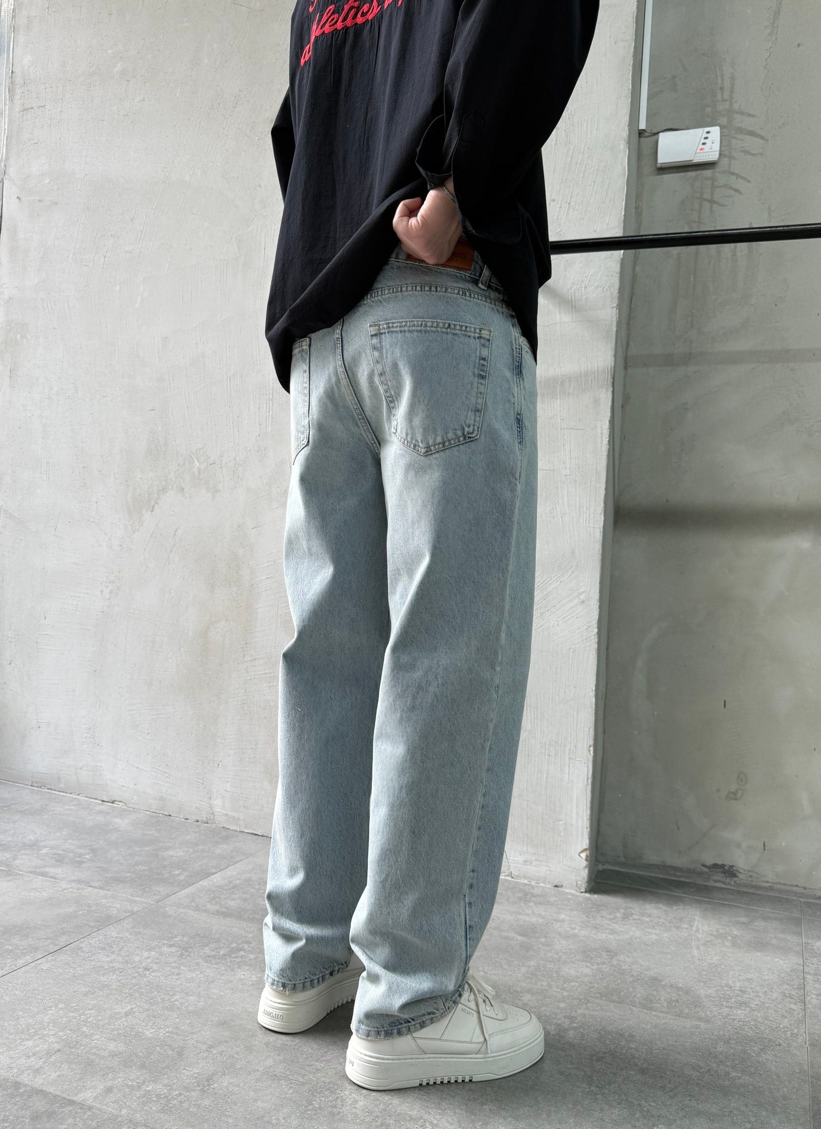 Yıkamalı Relaxed Fit Eskitme Mavi Boyfriend Jean