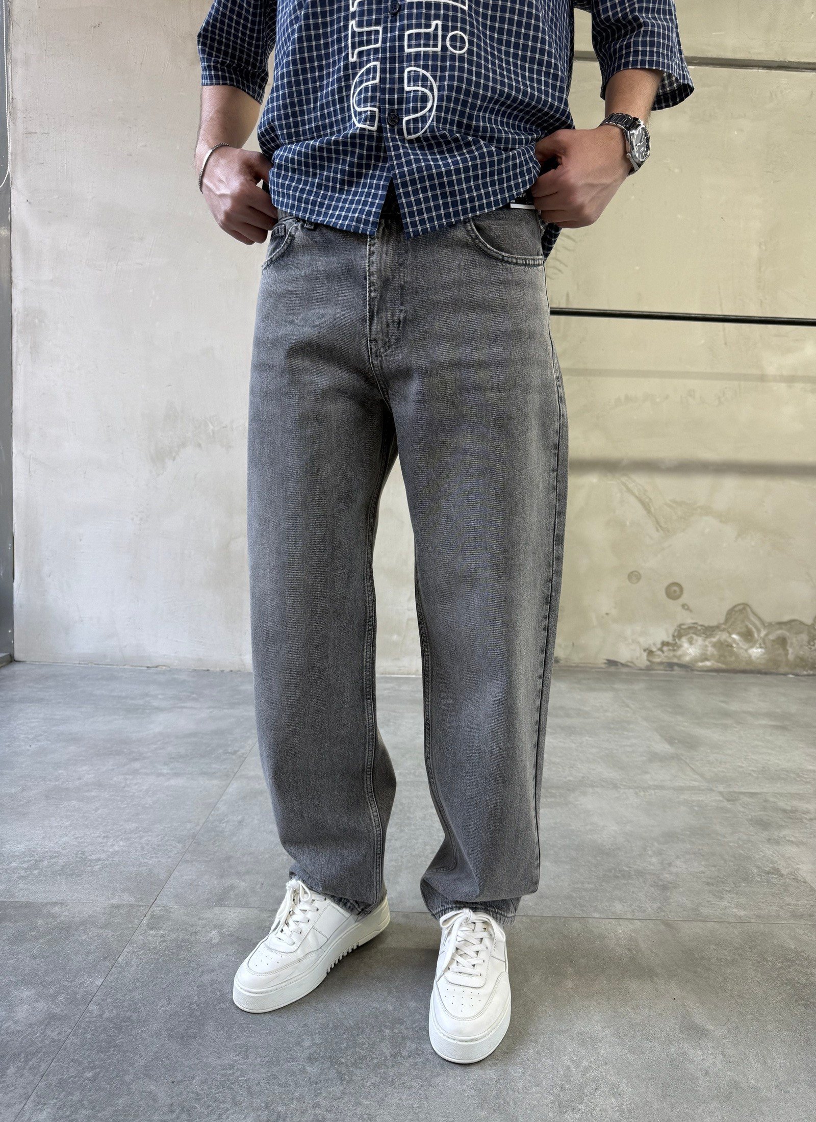 Yıkamalı Trend Model Koyu Gri Baggy Jean