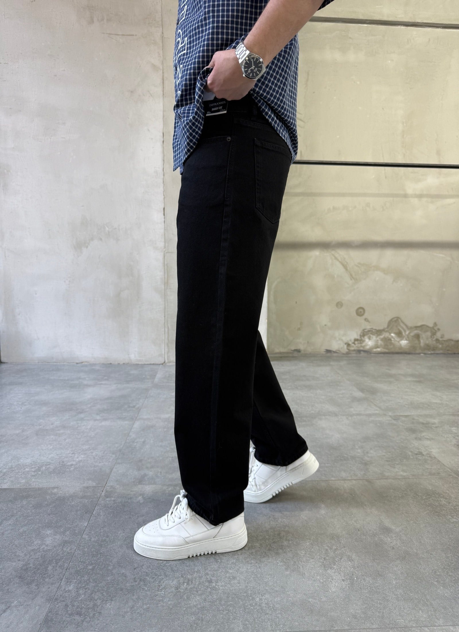 Yıkamalı Trend Model Siyah Baggy Jean