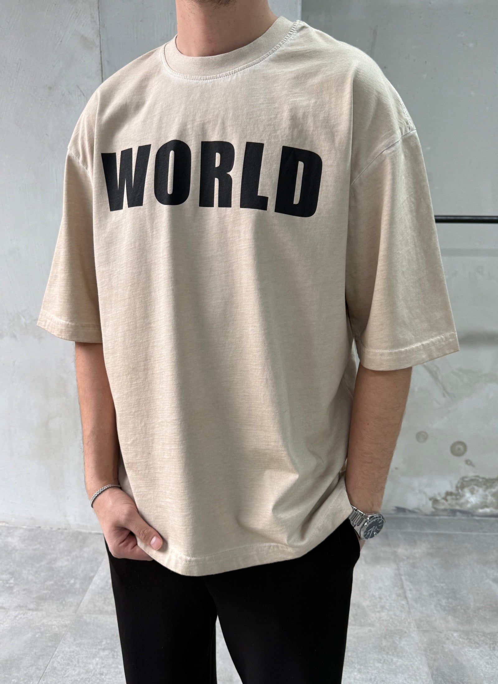 Yıkamalı World Baskılı Taş Oversize T-shirt