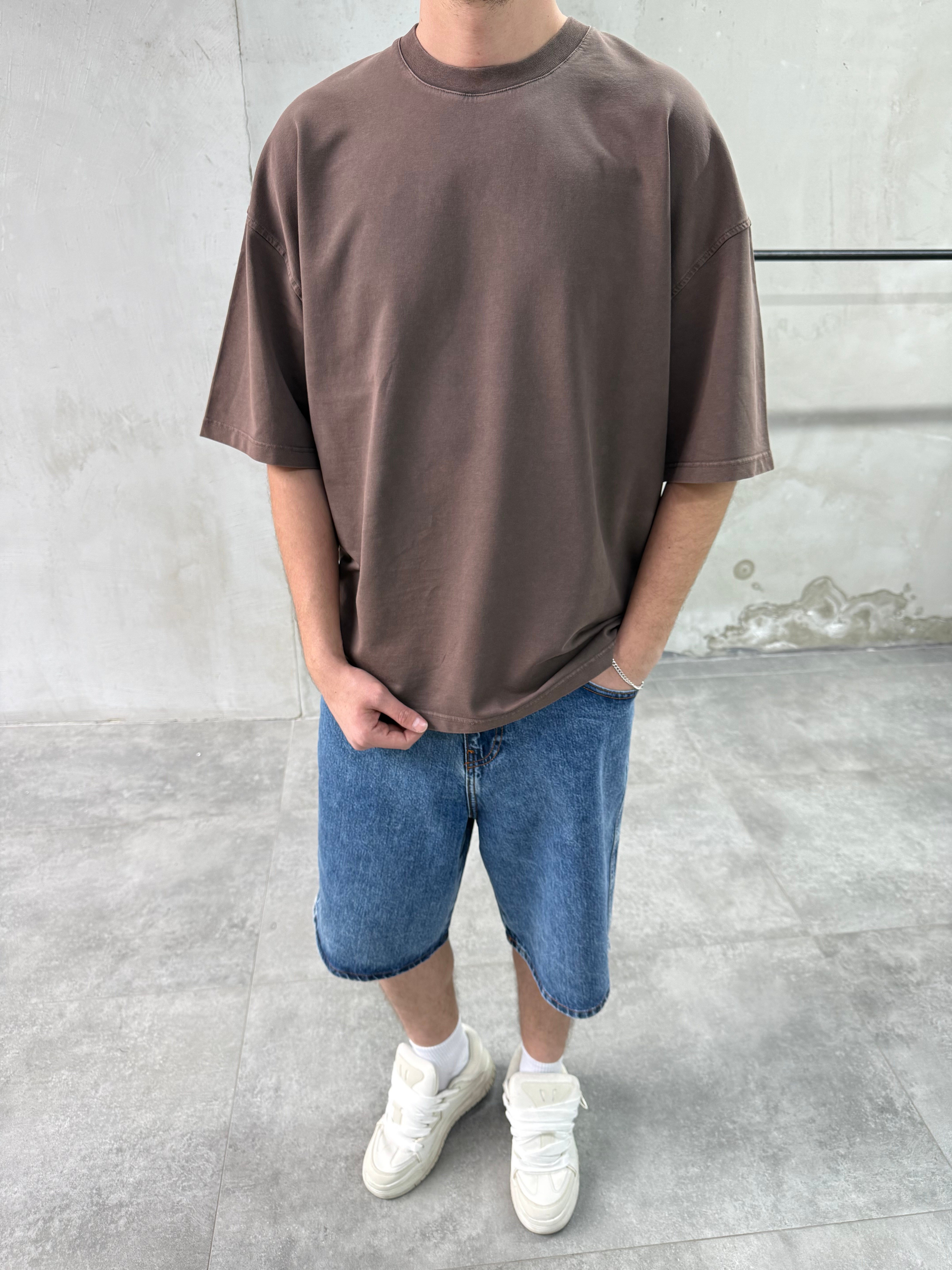 Yıkamalı Yuvarlak Yaka Kahve Oversize T-shirt