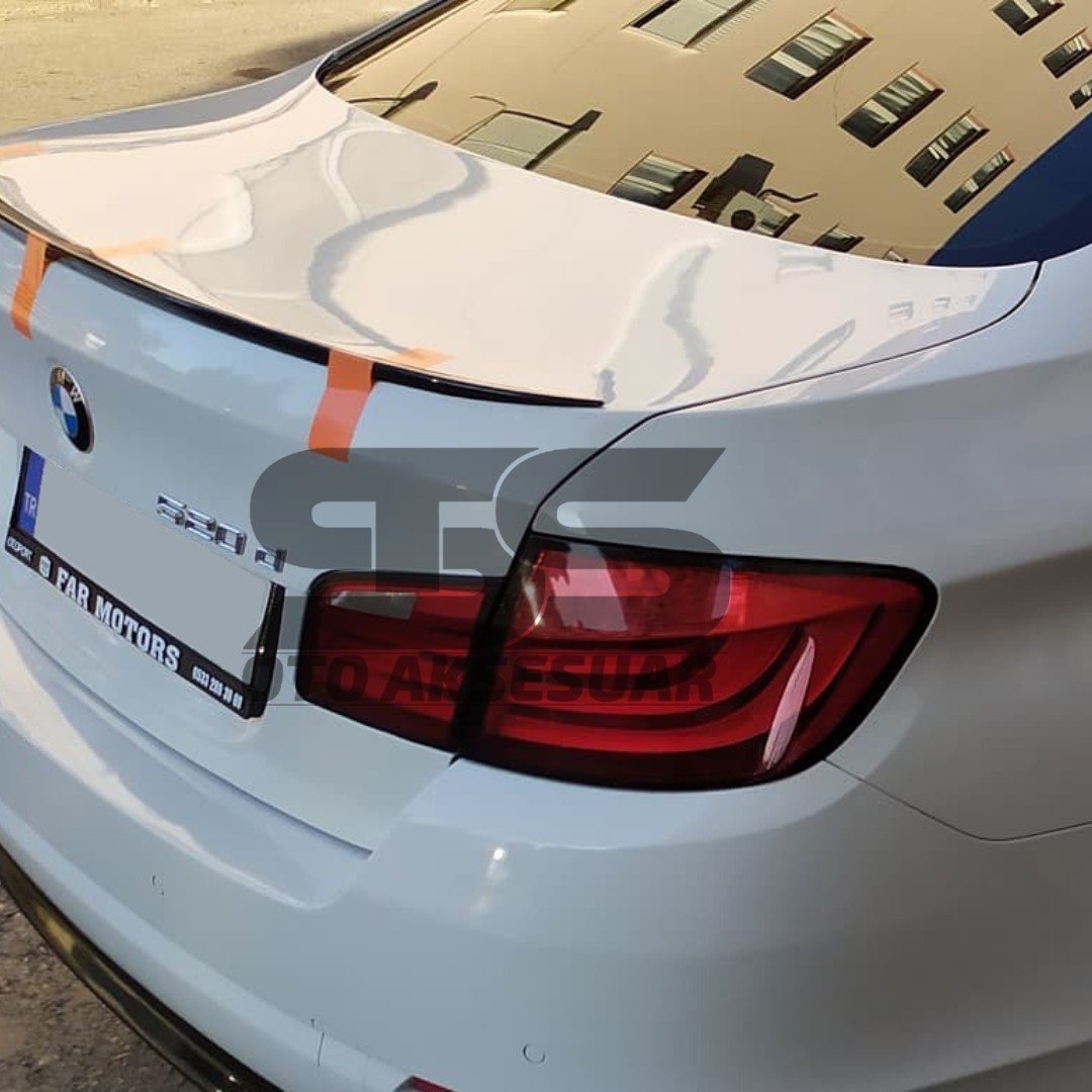  Bmw F10  Bagaj Üstü Spoiler Piano Black
