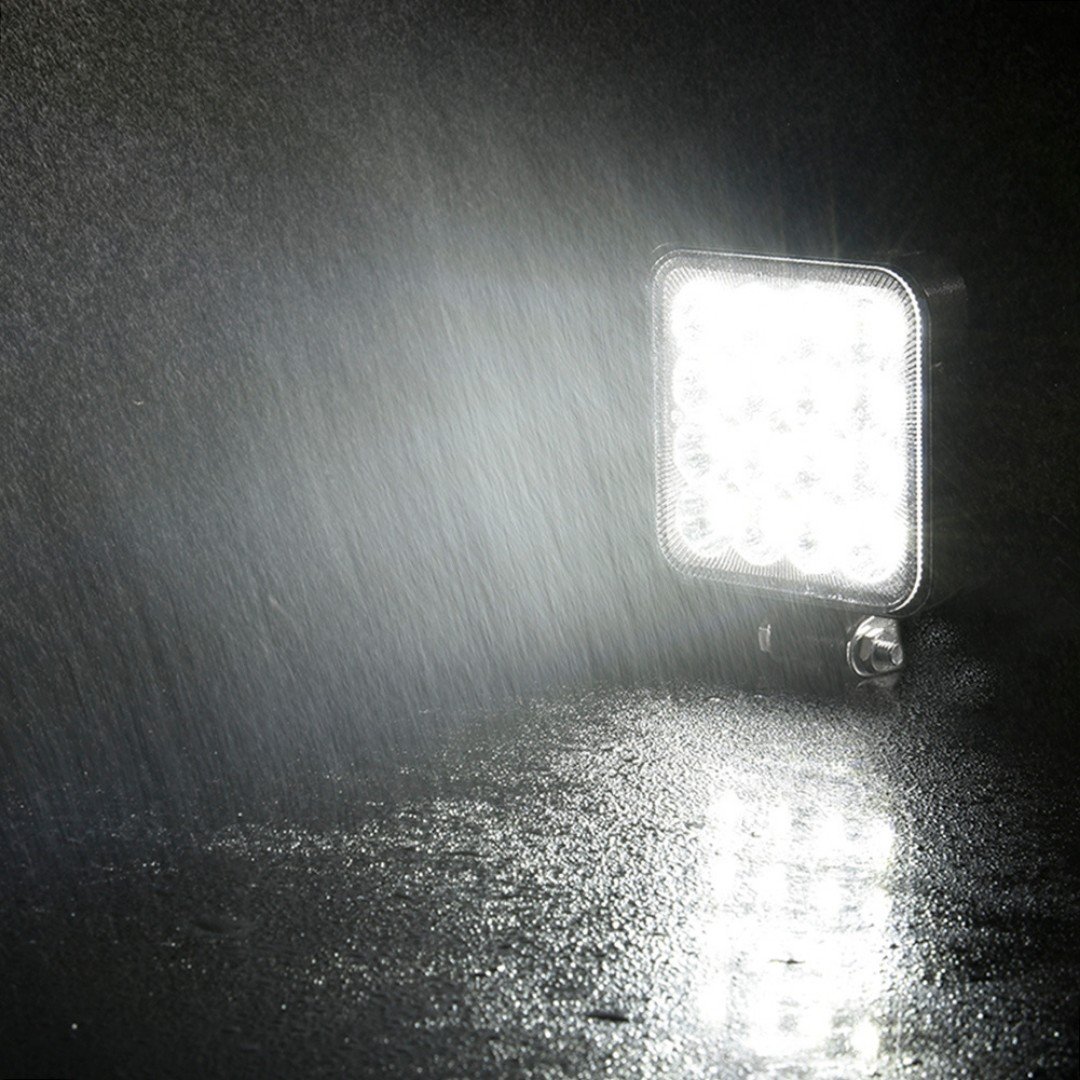 8 Adet 11x11 16 Led Kare Off Road Traktör Tir Kamyon Sis Fari Sis Lambasi Çalisma Lambasi Projektör