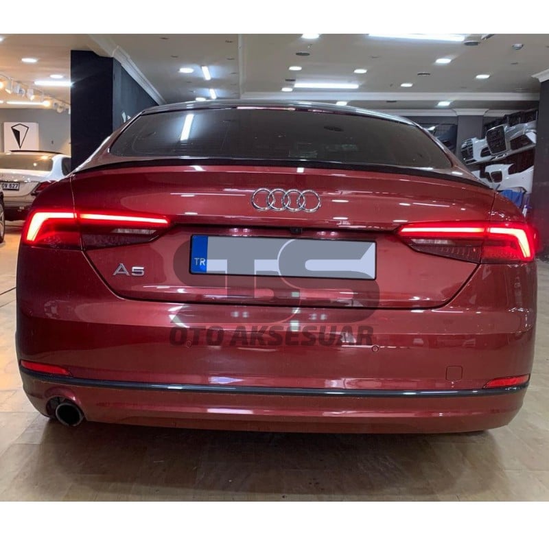 Audi A5 Sportback Bagaj Üstü Black Piano Spoiler Bagaj Çıtası