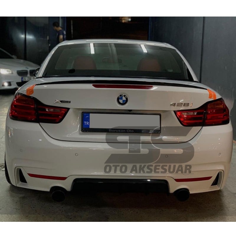 BMW 4 Serisi F33 Cabrio Bagaj Üstü Black Piano Spoiler Bagaj Çıtası