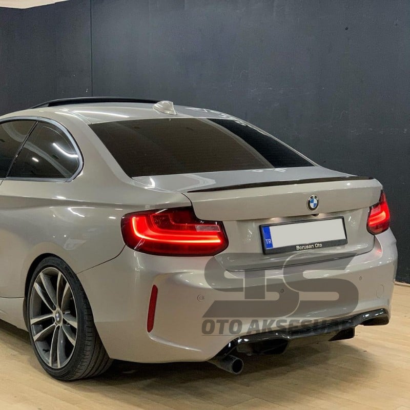 Bmw F22 Bagaj Üstü Slim Spoiler Piano Black Parlak Siyah