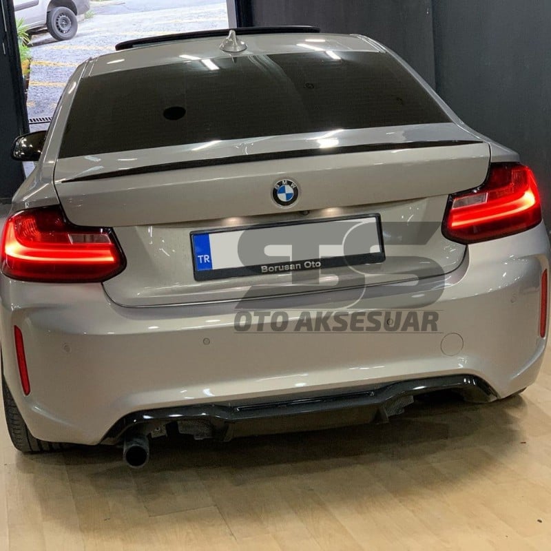 Bmw F22 Bagaj Üstü Slim Spoiler Piano Black Parlak Siyah