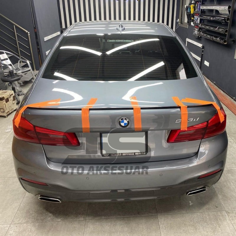 Bmw G30 Bagaj Üstü Slim Spoiler Piano Black Parlak Siyah