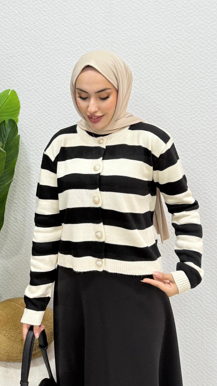 Çizgili Hırka  /Krem Siyah